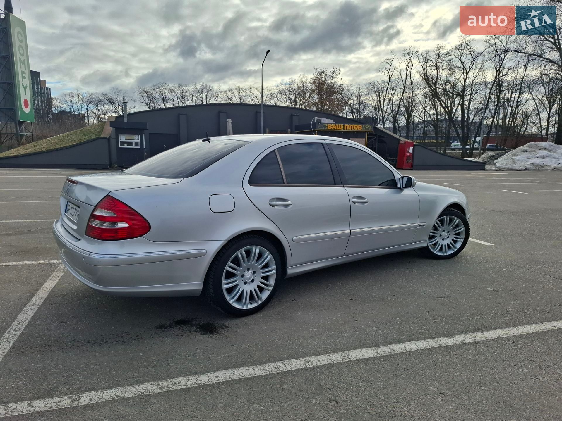 Mercedes-Benz E-Class 2003 VIN WDB2110421A235892 фото оголошення 4 з 12