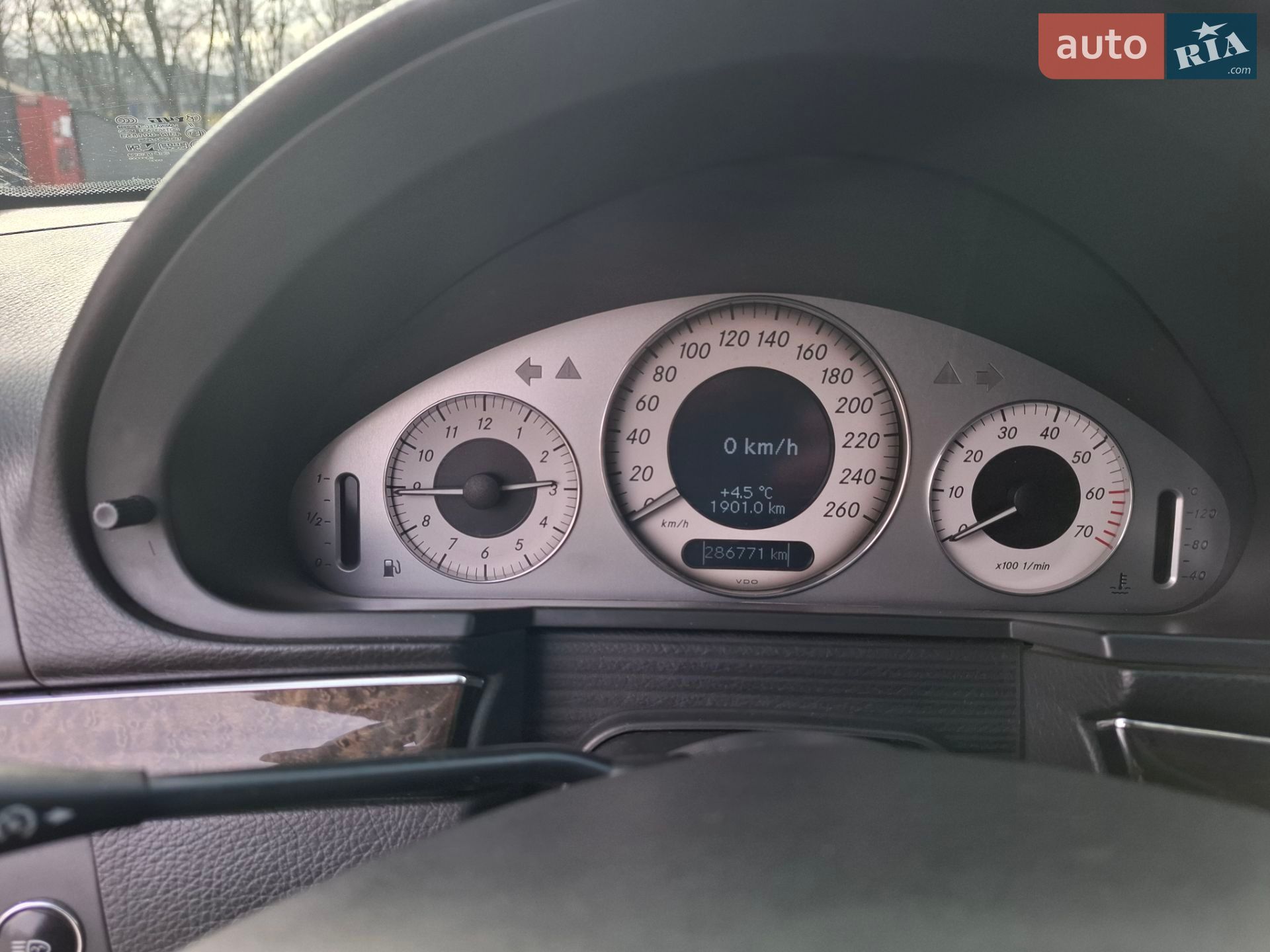 Mercedes-Benz E-Class 2003 VIN WDB2110421A235892 фото оголошення 11 з 12