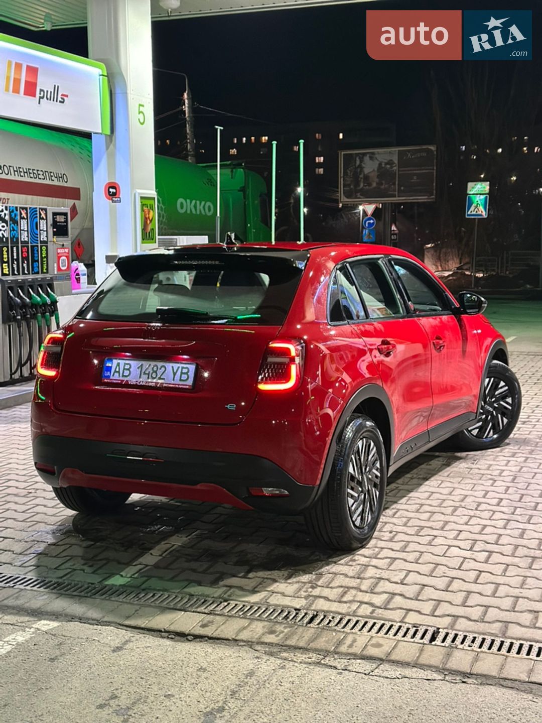 Fiat 600e 2023 VIN ZFANFBA50PJ000666 фото оголошення 4 з 13