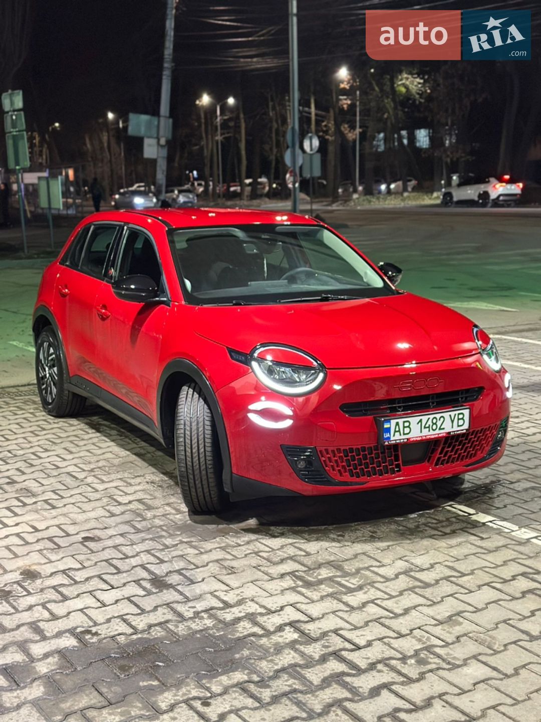 Fiat 600e 2023 VIN ZFANFBA50PJ000666 фото оголошення 11 з 13