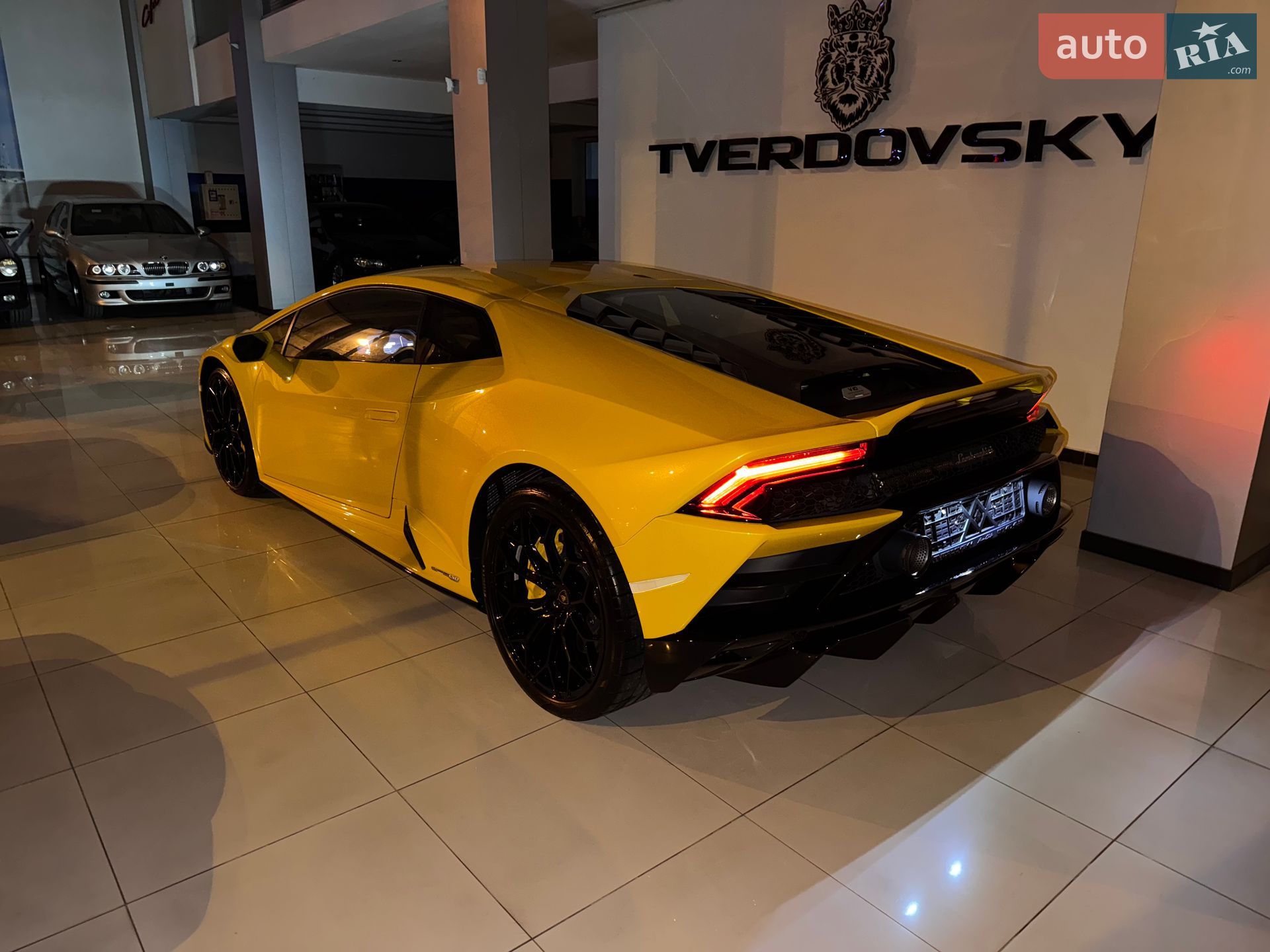 Lamborghini Huracan EVO 2020 VIN ZHWEF5ZF0MLA16464 фото оголошення 8 з 138