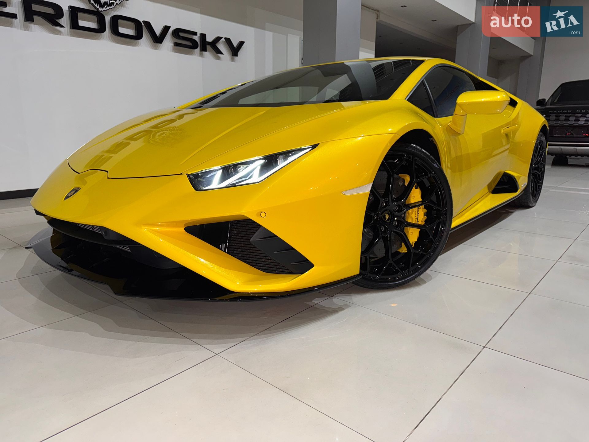 Lamborghini Huracan EVO 2020 VIN ZHWEF5ZF0MLA16464 фото оголошення 30 з 138