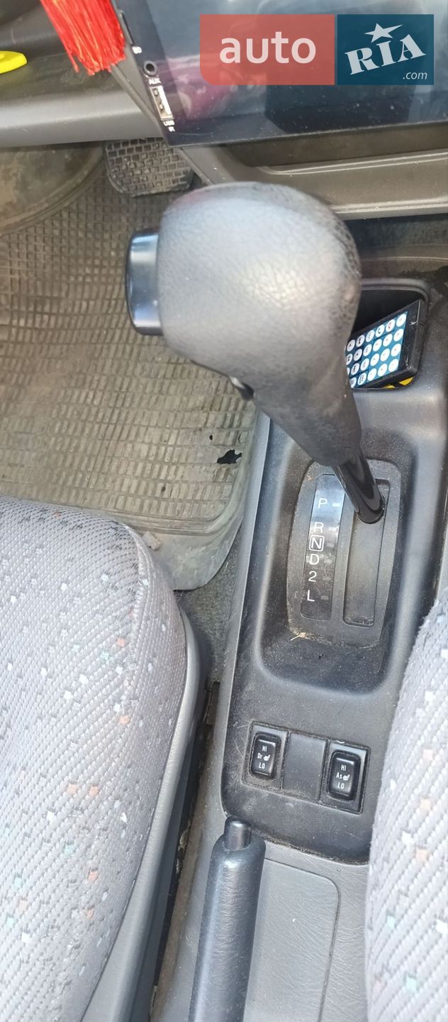 Suzuki Ignis 2002 VIN JSAFHY51S00110472 фото оголошення 11 з 17