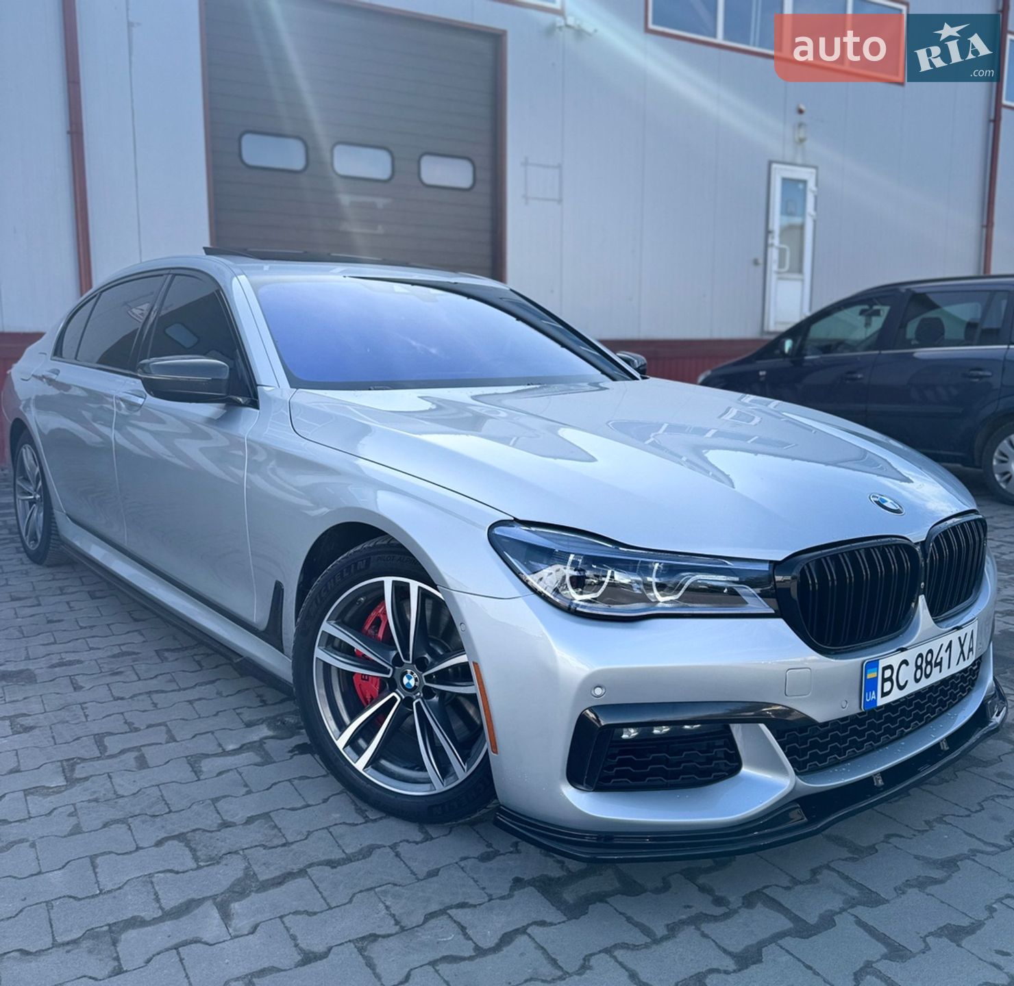 BMW 7 Series 2016 VIN WBA7F2C56HG422421 фото оголошення 6 з 18