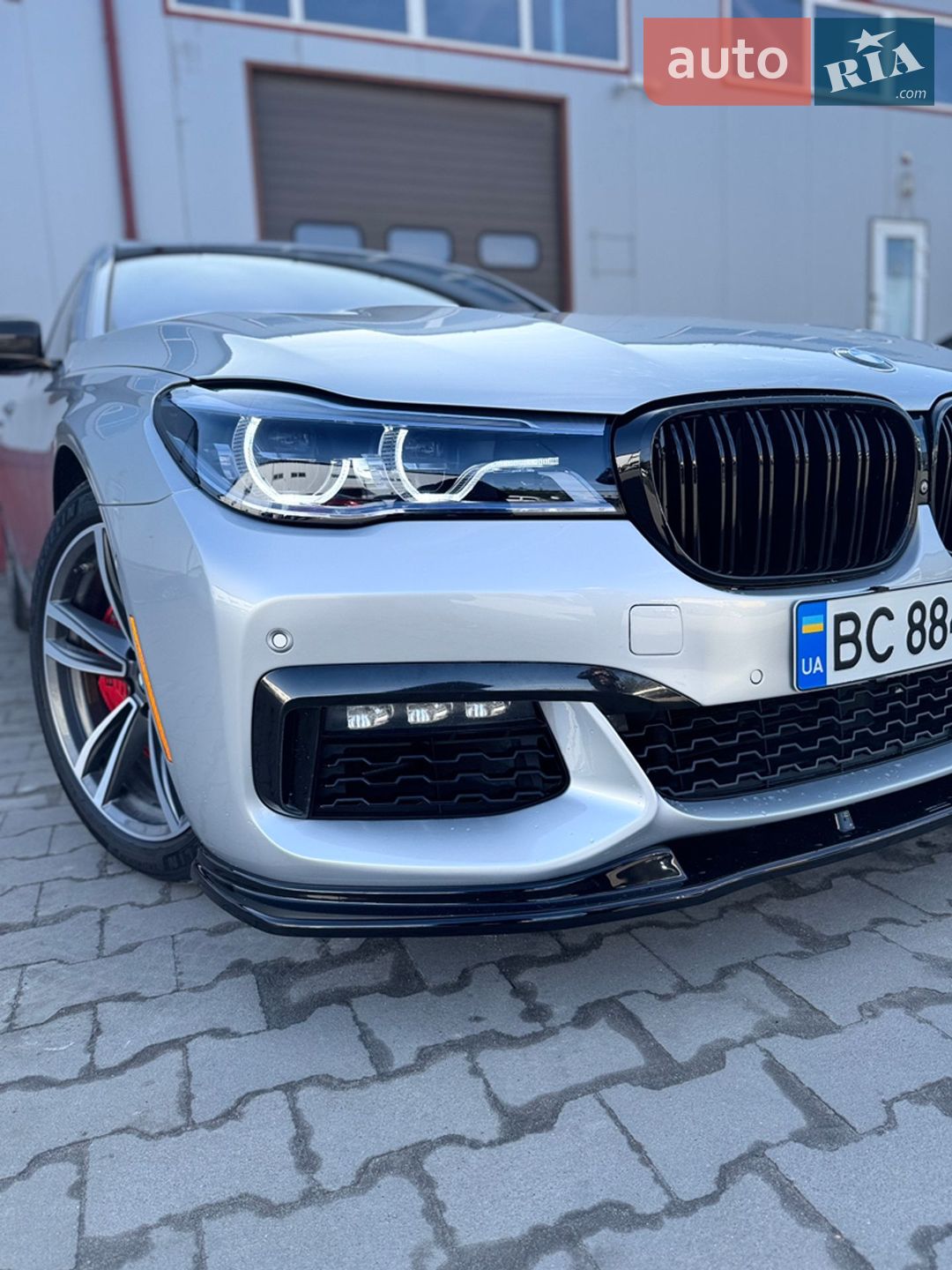 BMW 7 Series 2016 VIN WBA7F2C56HG422421 фото оголошення 9 з 18