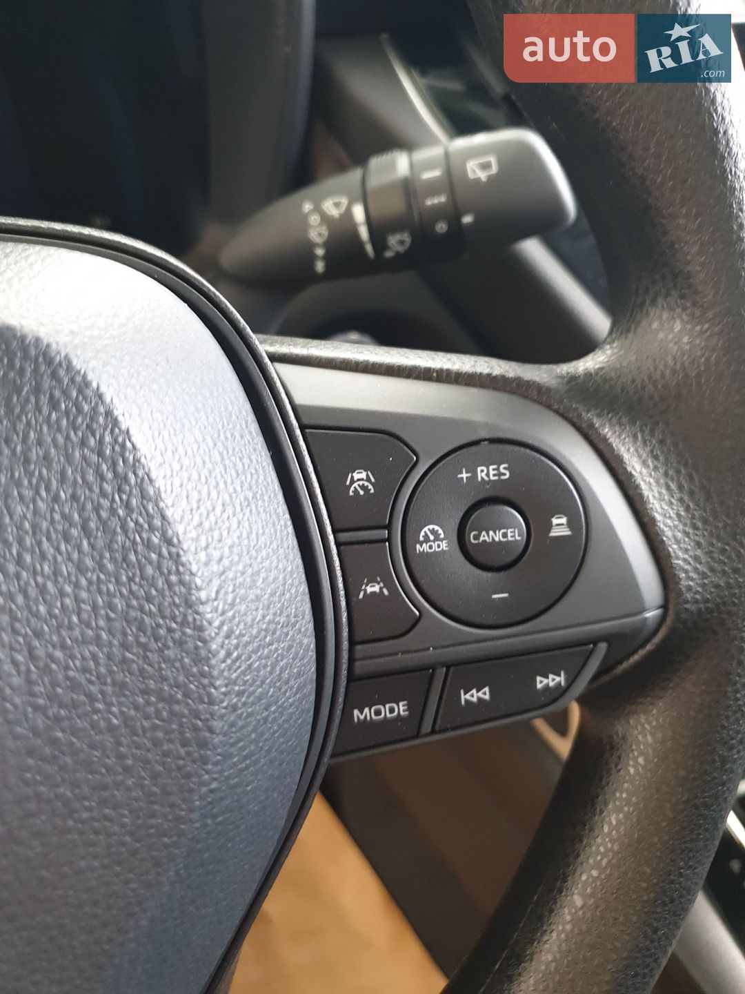 Toyota Corolla Cross 2024 VIN LFMCU1BR0R0061216 фото оголошення 9 з 19