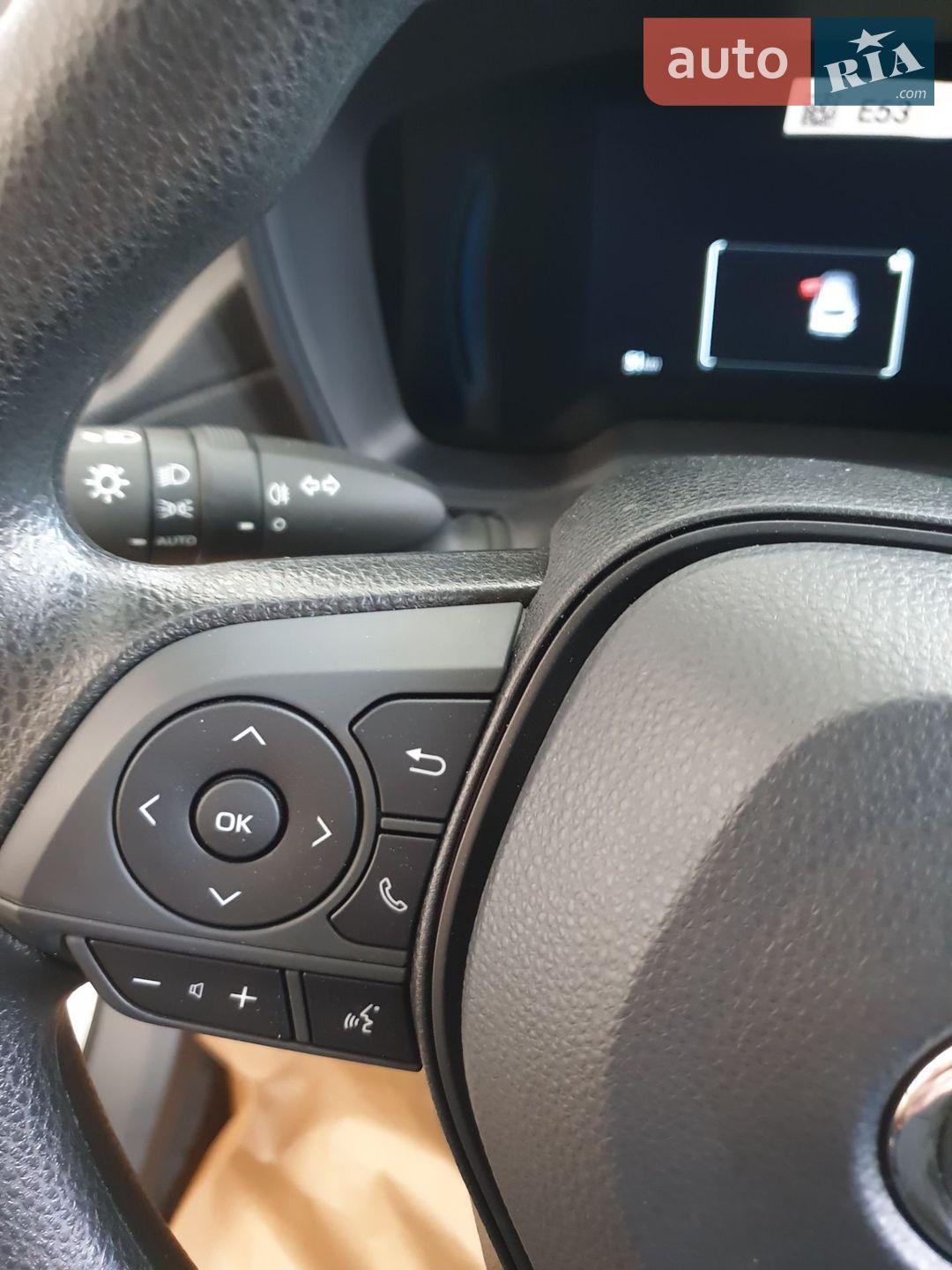 Toyota Corolla Cross 2024 VIN LFMCU1BR0R0061216 фото оголошення 10 з 19