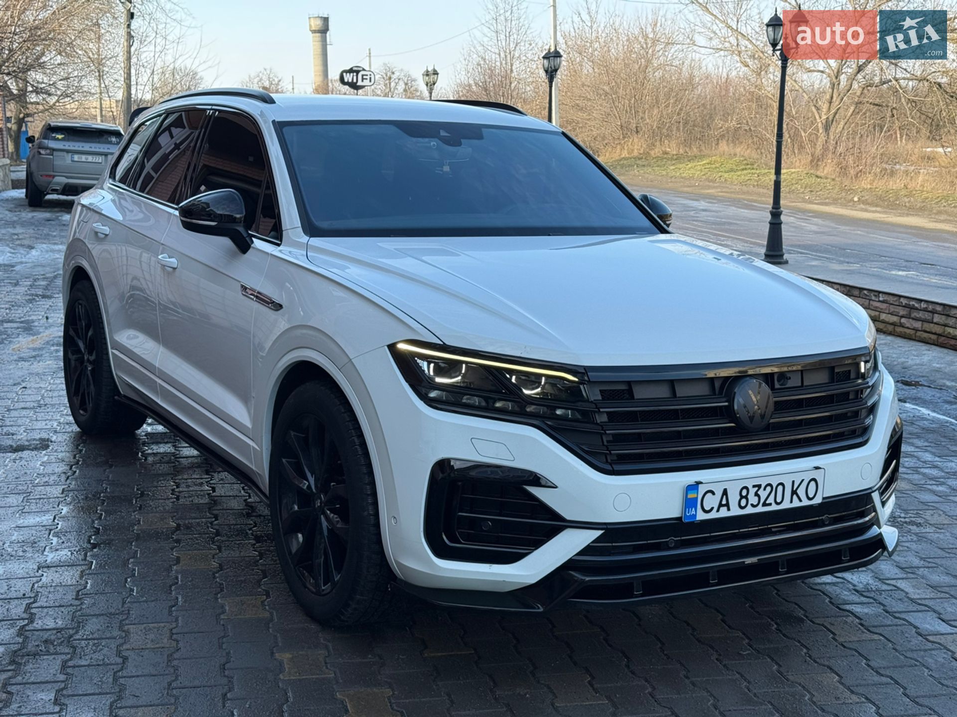 Volkswagen Touareg 2019 VIN WVGZZZCRZKD049232 фото оголошення 3 з 28