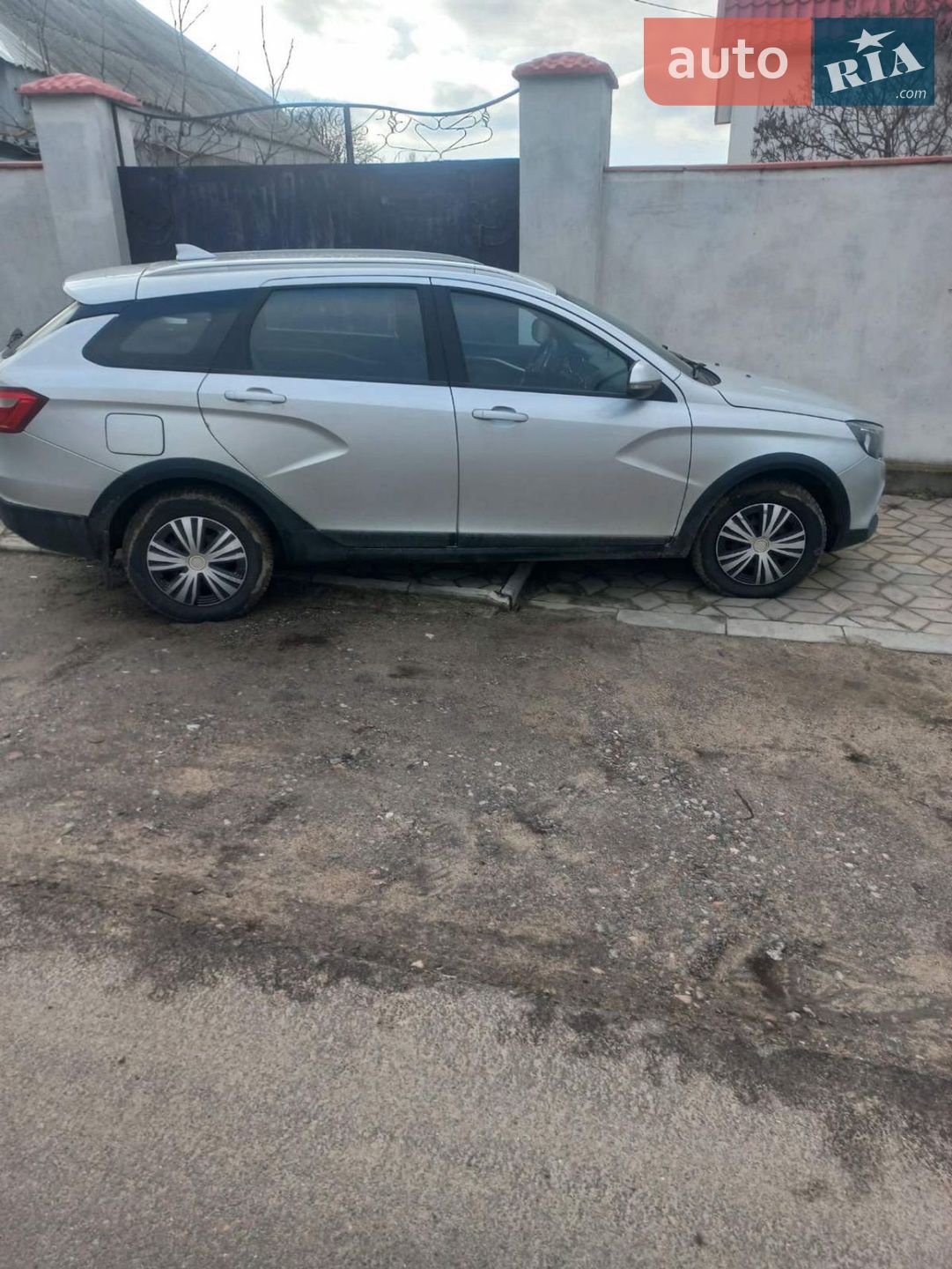 ВАЗ / Lada Vesta 2018 VIN XTAGFK110JY206844 фото оголошення 4 з 11
