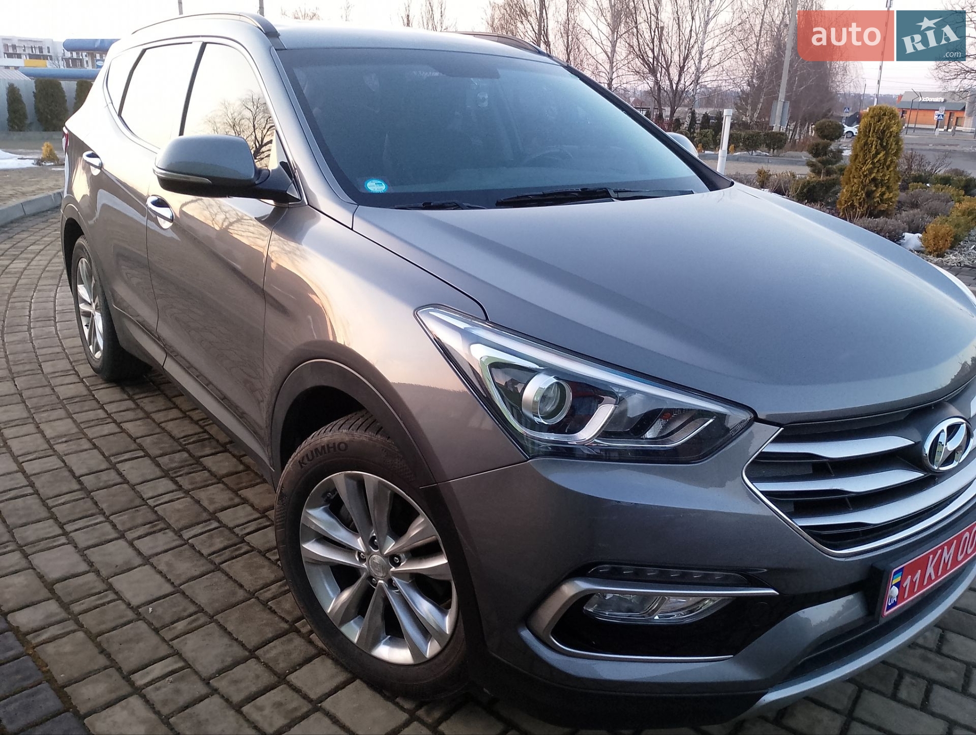 Hyundai Santa FE 2016 VIN KMHSW81UBGU637353 фото оголошення 2 з 35