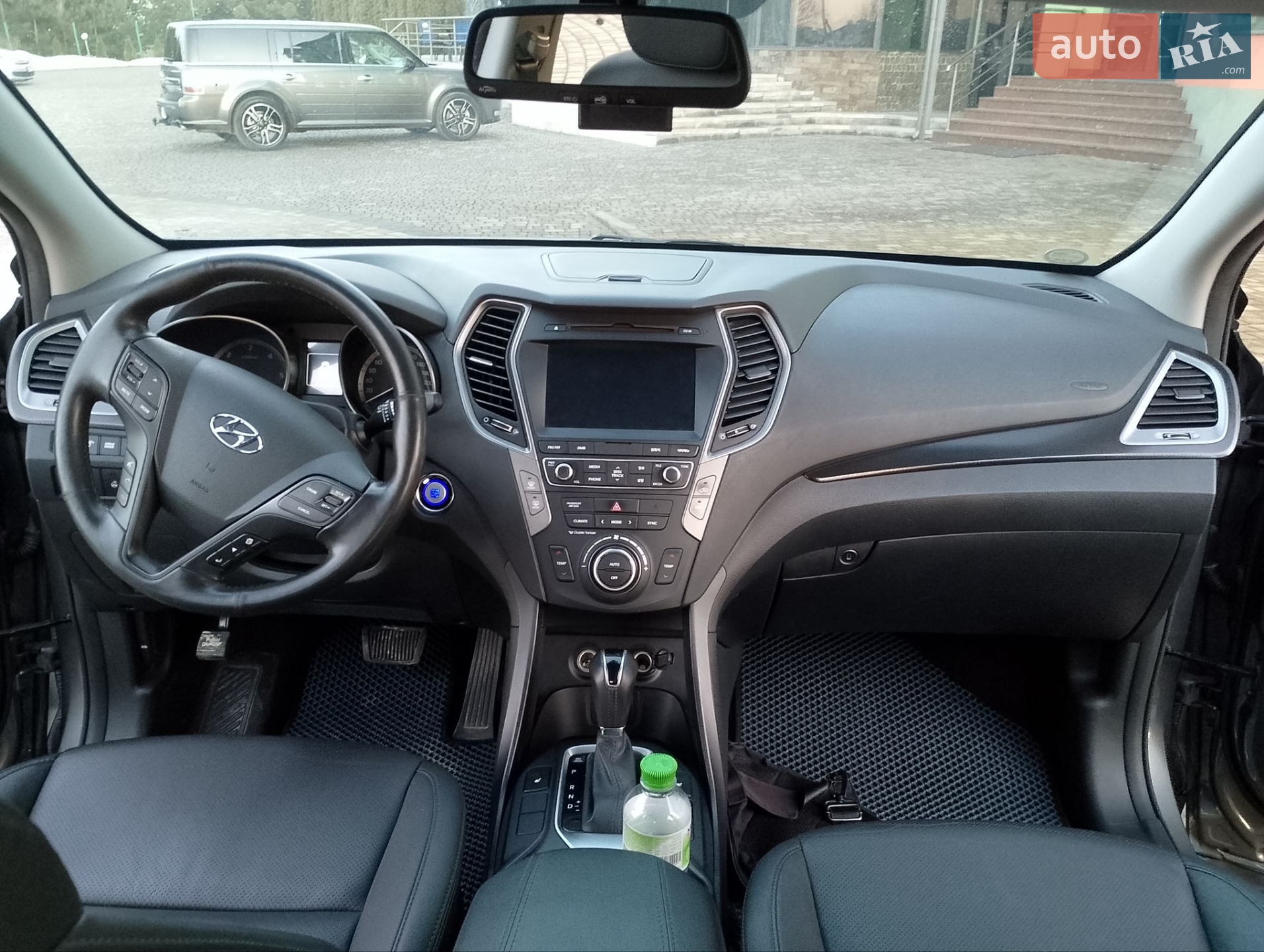 Hyundai Santa FE 2016 VIN KMHSW81UBGU637353 фото оголошення 22 з 35