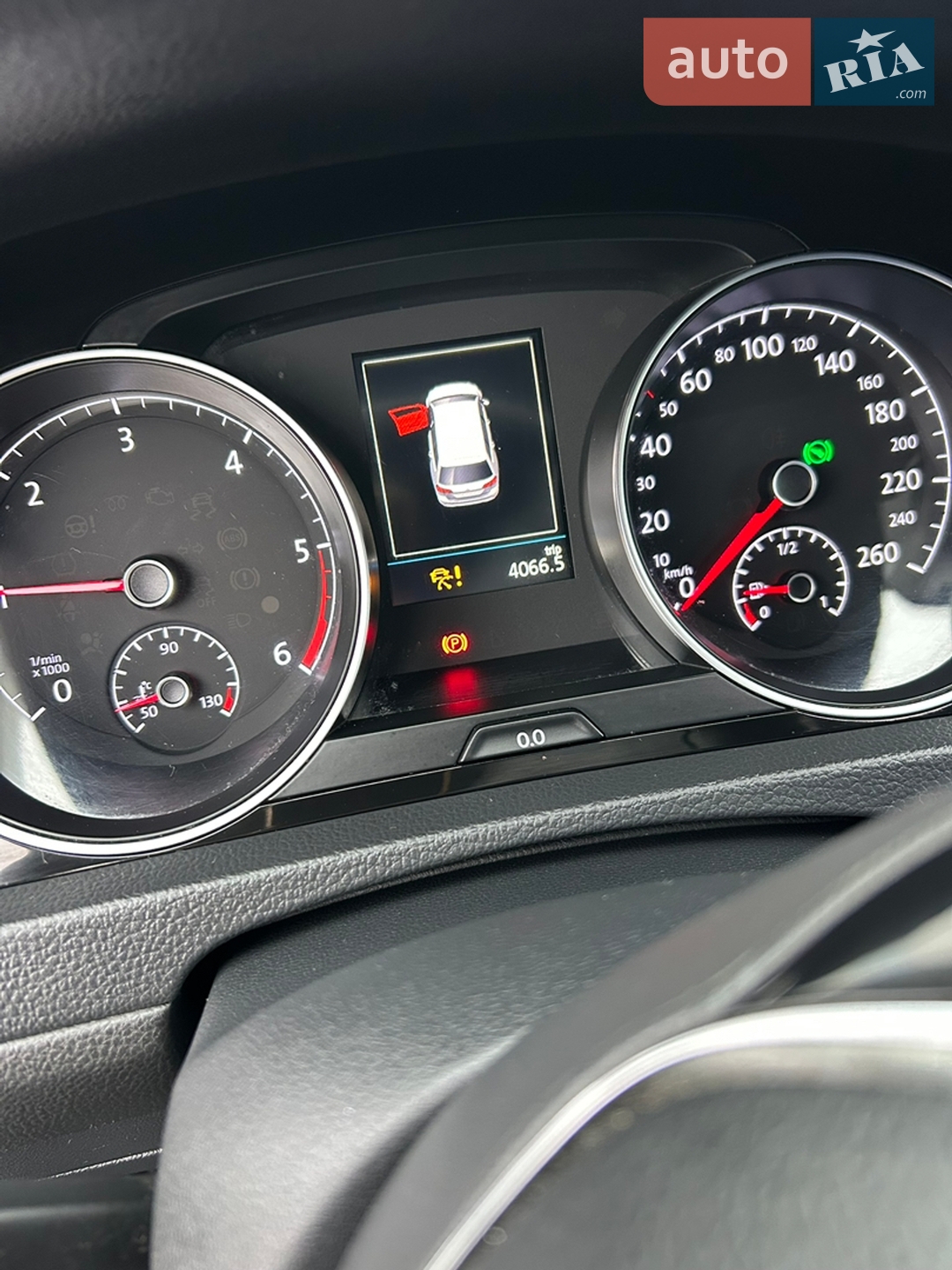 Volkswagen Golf 2018 VIN WVWZZZAUZJP599764 фото оголошення 12 з 14