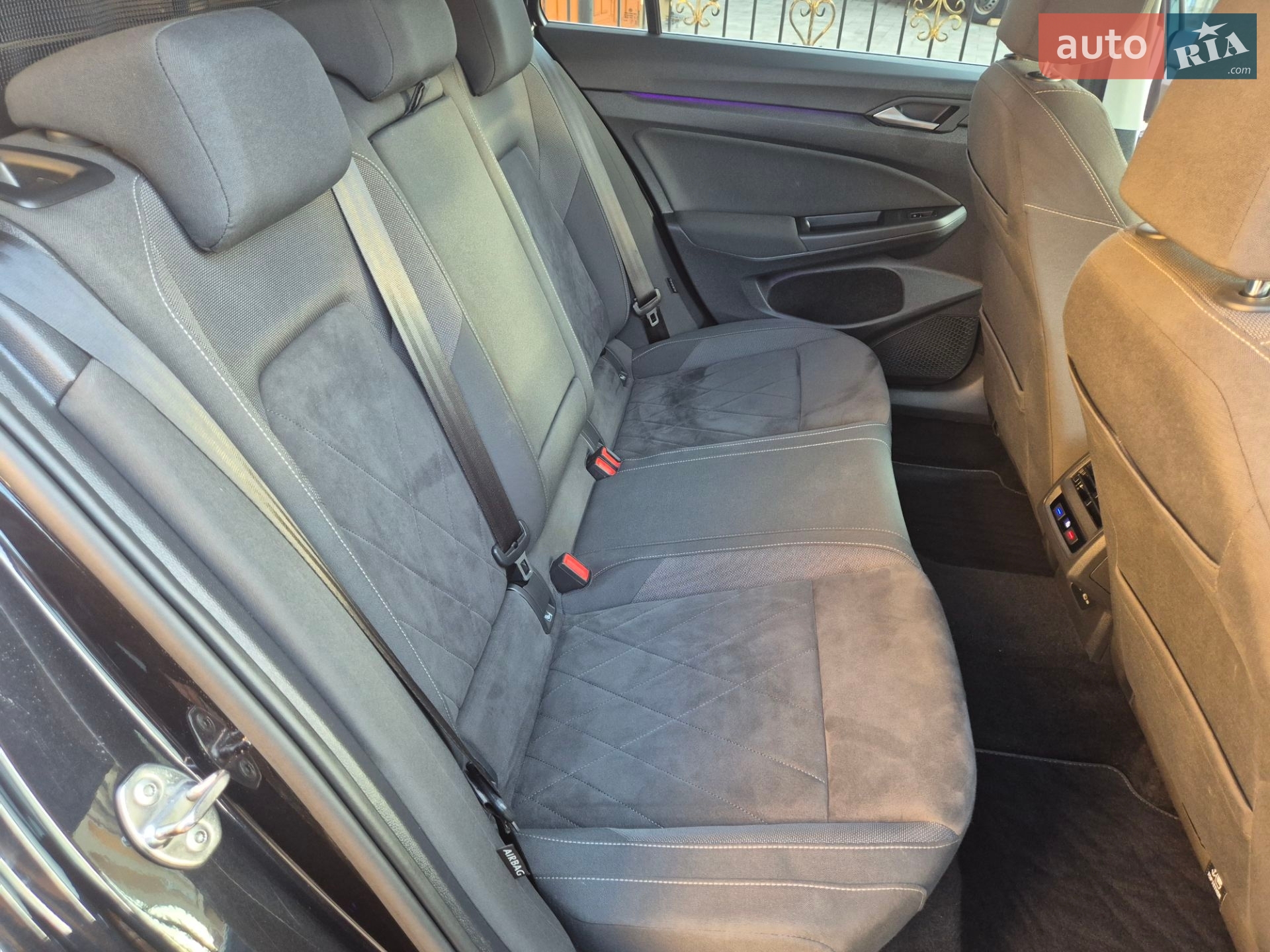 Volkswagen Golf 2020 VIN WVWZZZCDZMW503758 фото оголошення 29 з 75
