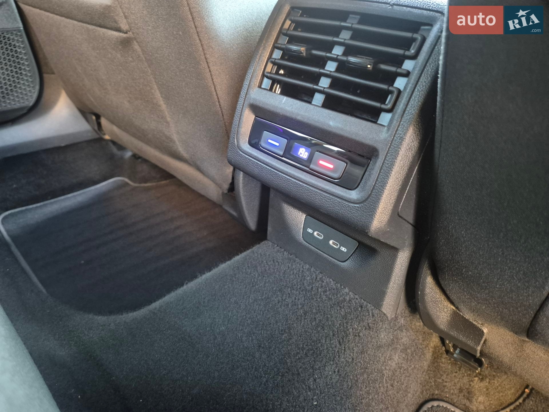 Volkswagen Golf 2020 VIN WVWZZZCDZMW503758 фото оголошення 41 з 75