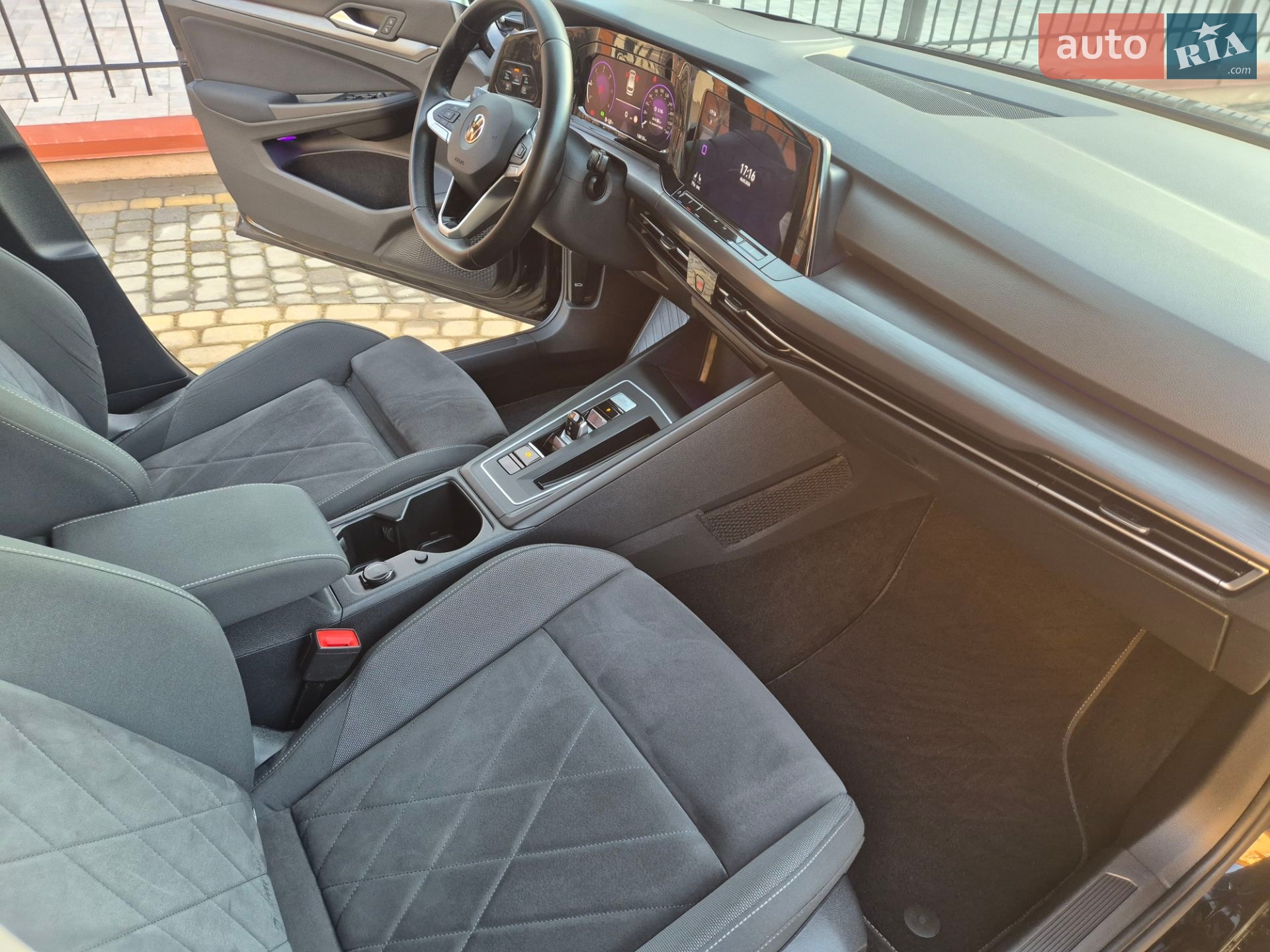 Volkswagen Golf 2020 VIN WVWZZZCDZMW503758 фото оголошення 27 з 75