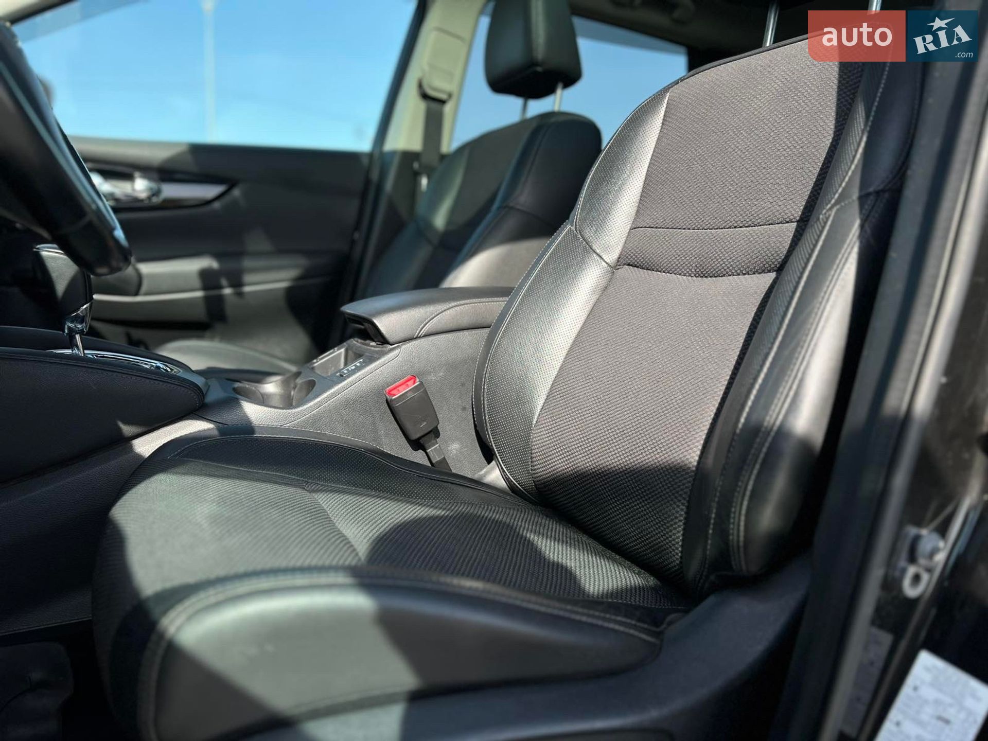 Nissan Qashqai 2014 VIN SJNFDAJ11U1077467 фото оголошення 3 з 53