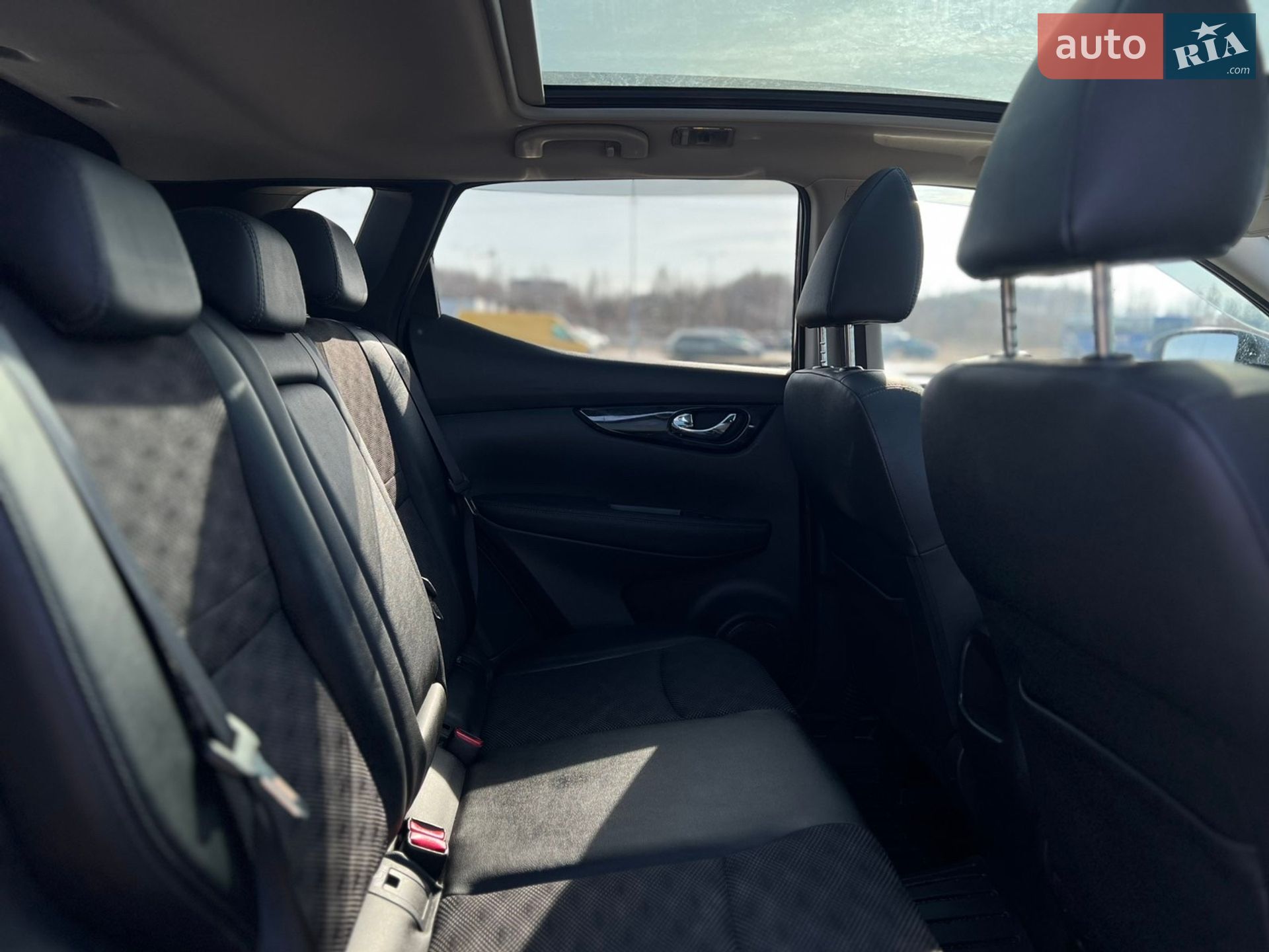 Nissan Qashqai 2014 VIN SJNFDAJ11U1077467 фото оголошення 34 з 53