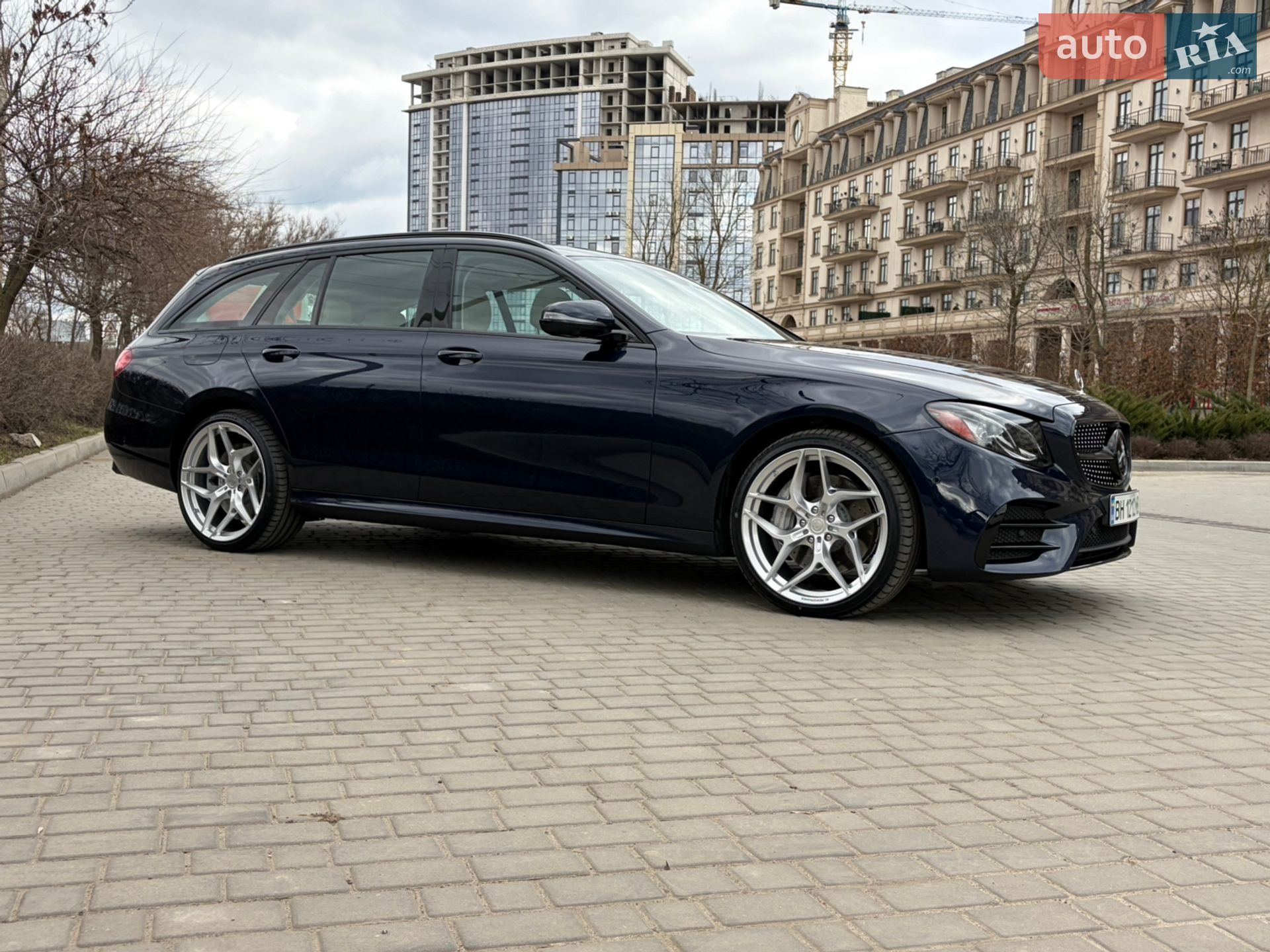 Mercedes-Benz E-Class 2020 VIN W1KZH6JB2LA850932 фото оголошення 3 з 23