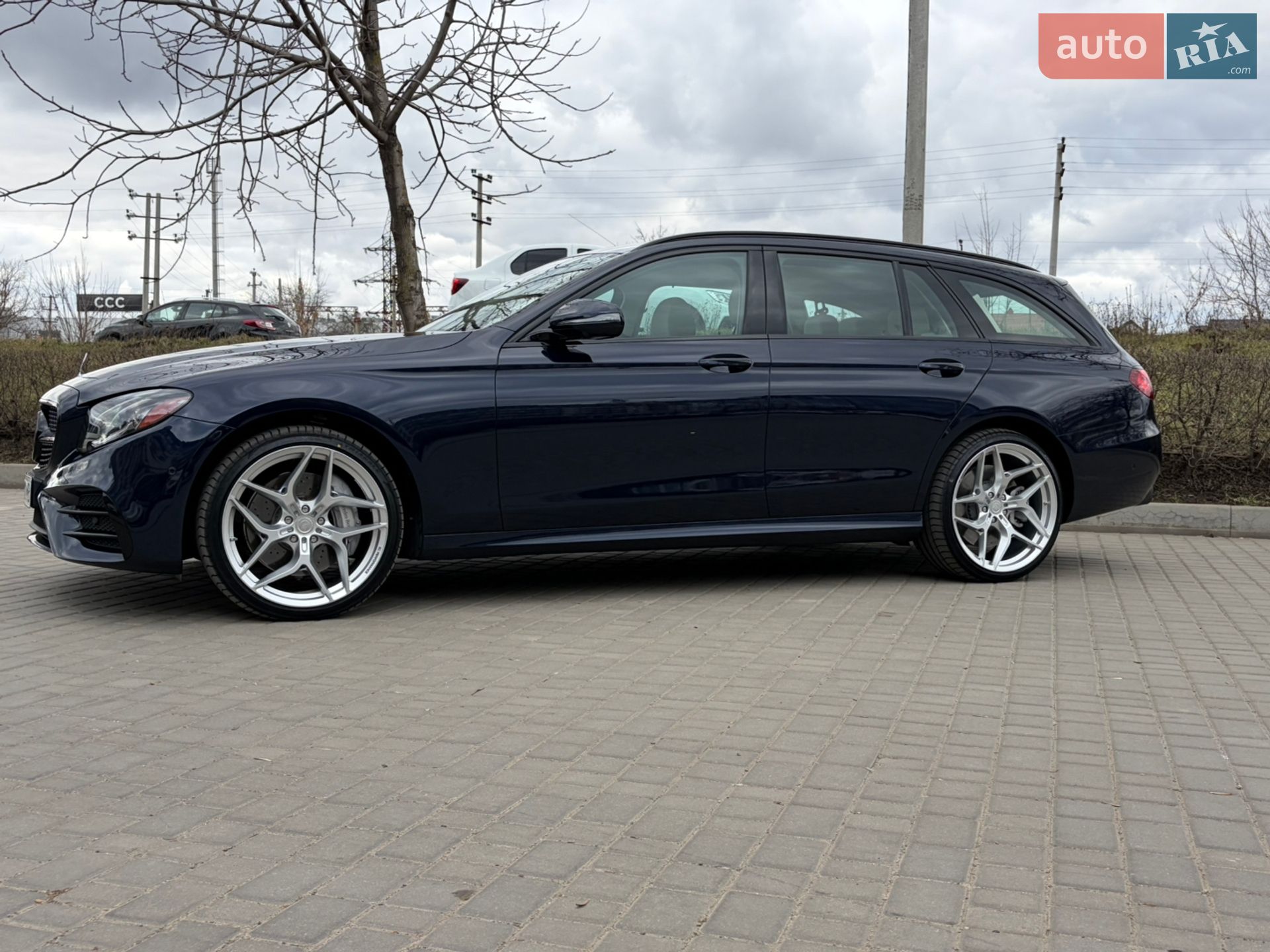 Mercedes-Benz E-Class 2020 VIN W1KZH6JB2LA850932 фото оголошення 4 з 23