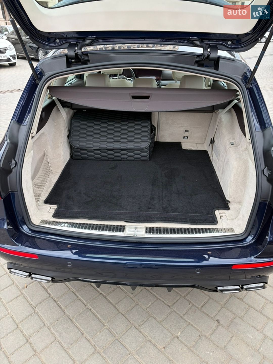 Mercedes-Benz E-Class 2020 VIN W1KZH6JB2LA850932 фото оголошення 10 з 23