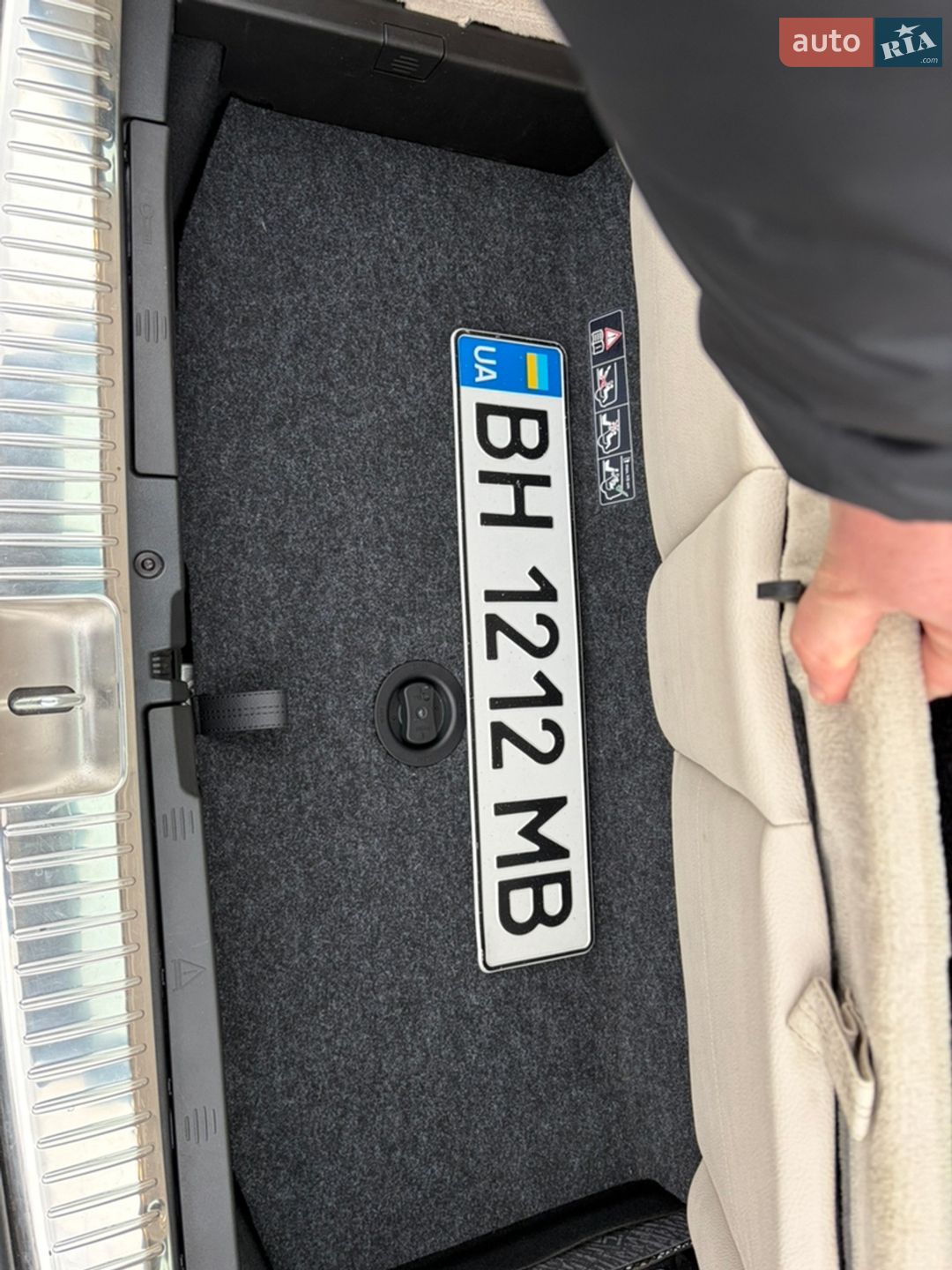 Mercedes-Benz E-Class 2020 VIN W1KZH6JB2LA850932 фото оголошення 11 з 23