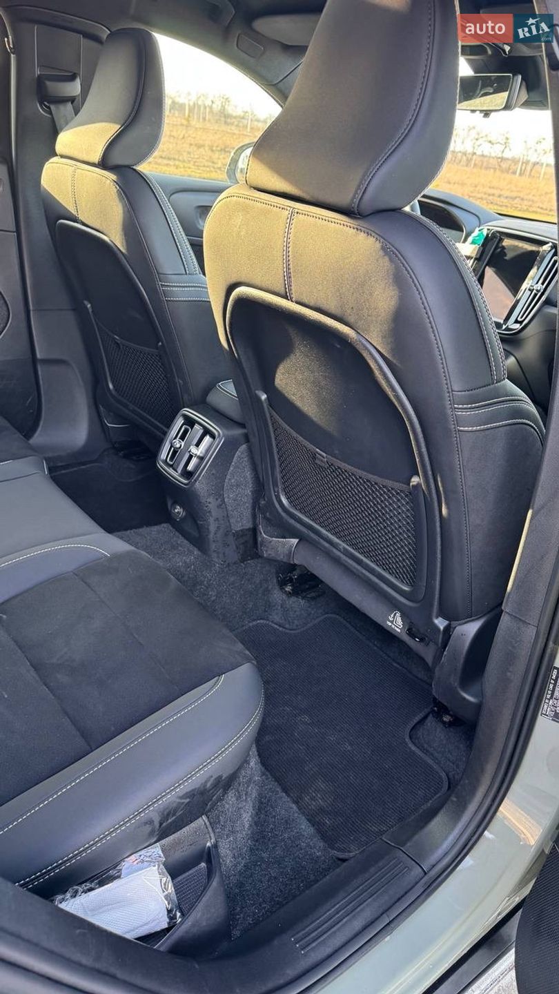 Volvo C40 Recharge 2023 VIN YV1XKEDV7P2060197 фото оголошення 10 з 34