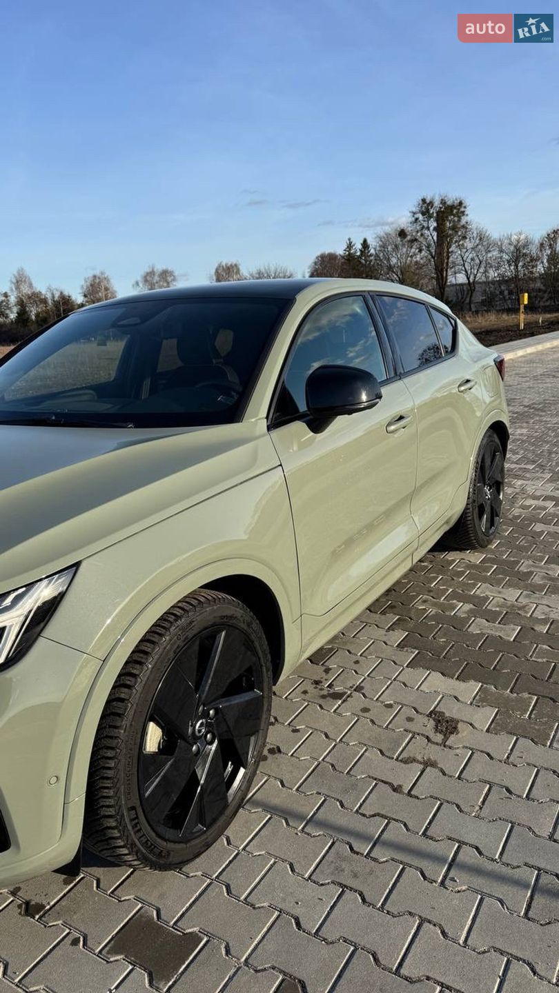 Volvo C40 Recharge 2023 VIN YV1XKEDV7P2060197 фото оголошення 15 з 34