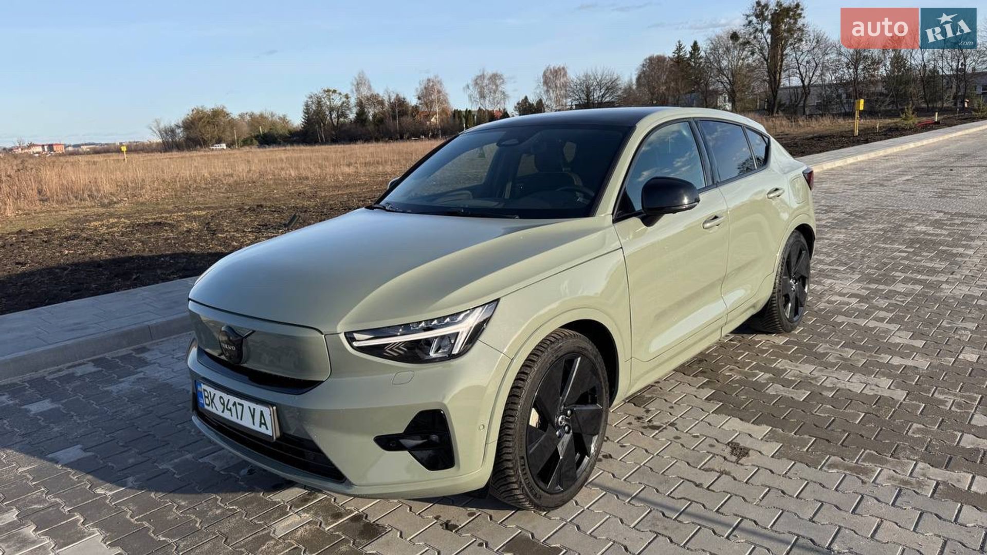 Volvo C40 Recharge 2023 VIN YV1XKEDV7P2060197 фото оголошення 16 з 34