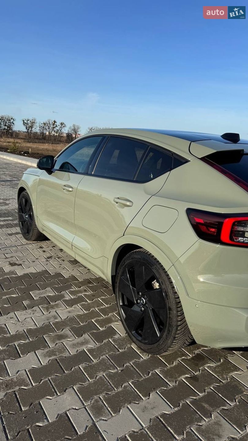 Volvo C40 Recharge 2023 VIN YV1XKEDV7P2060197 фото оголошення 27 з 34