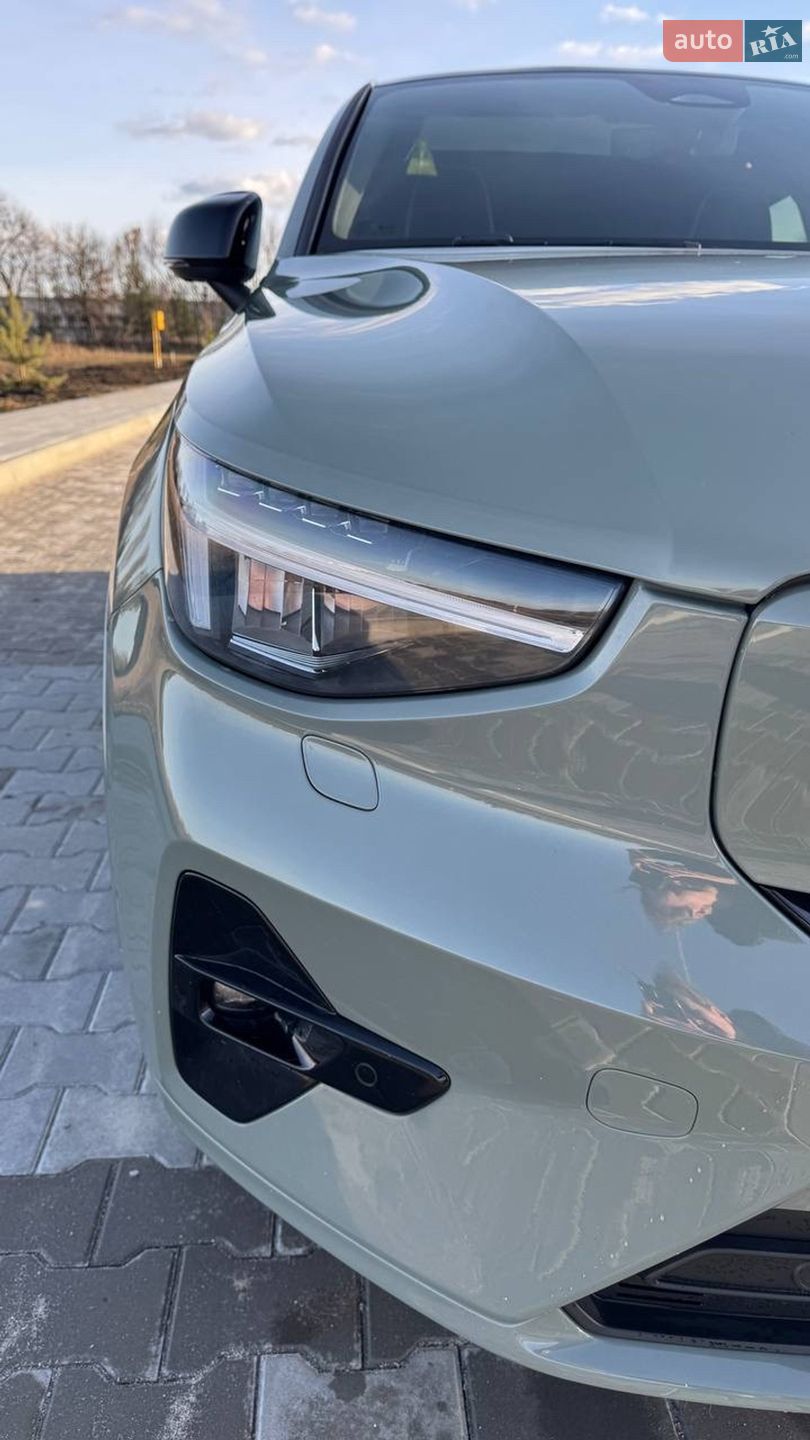 Volvo C40 Recharge 2023 VIN YV1XKEDV7P2060197 фото оголошення 33 з 34