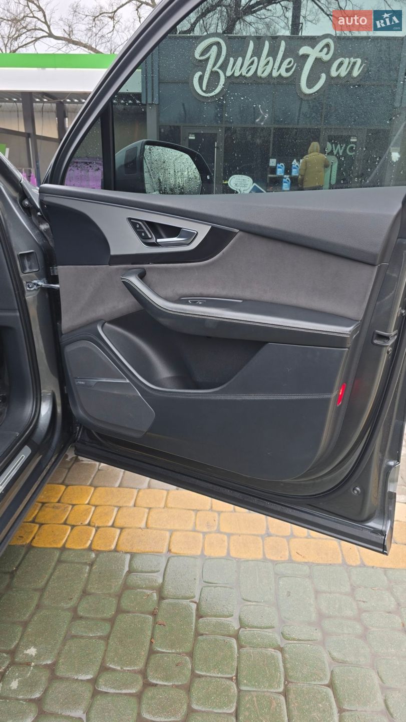 Audi Q7 2016 VIN WAUZZZ4M5GD035535 фото оголошення 23 з 31