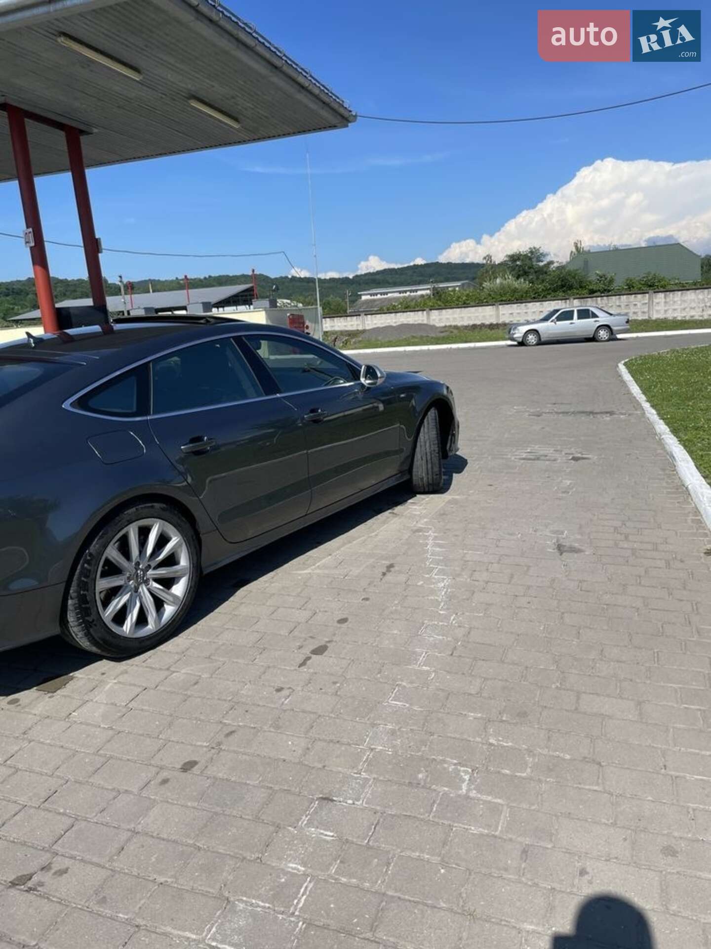 Audi A7 Sportback 2011 VIN WAUZZZ4G2CN010526 фото оголошення 3 з 13