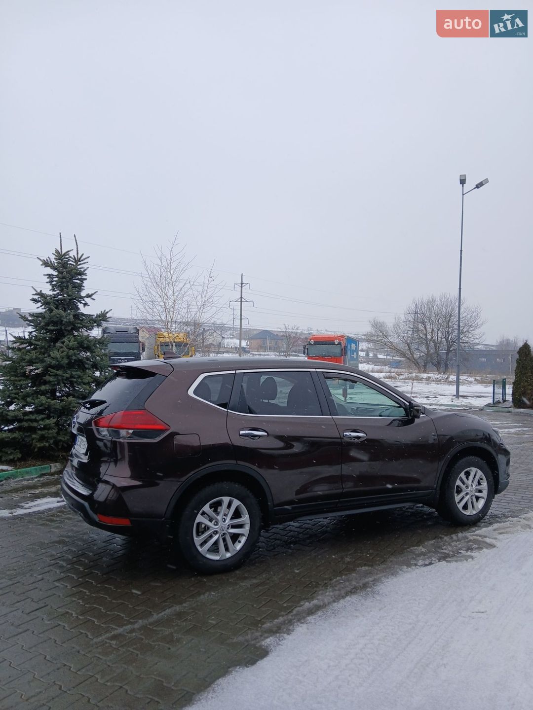 Nissan X-Trail 2017 VIN JN1TCAT32U0105144 фото оголошення 10 з 17