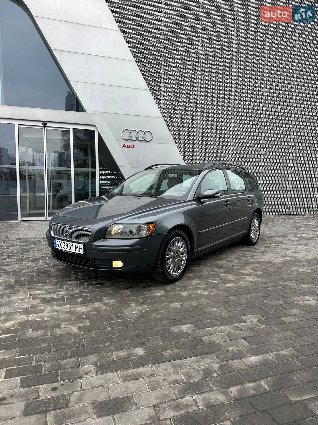 Volvo V50 2004 VIN YV1MW753152053009 фото оголошення 2 з 37