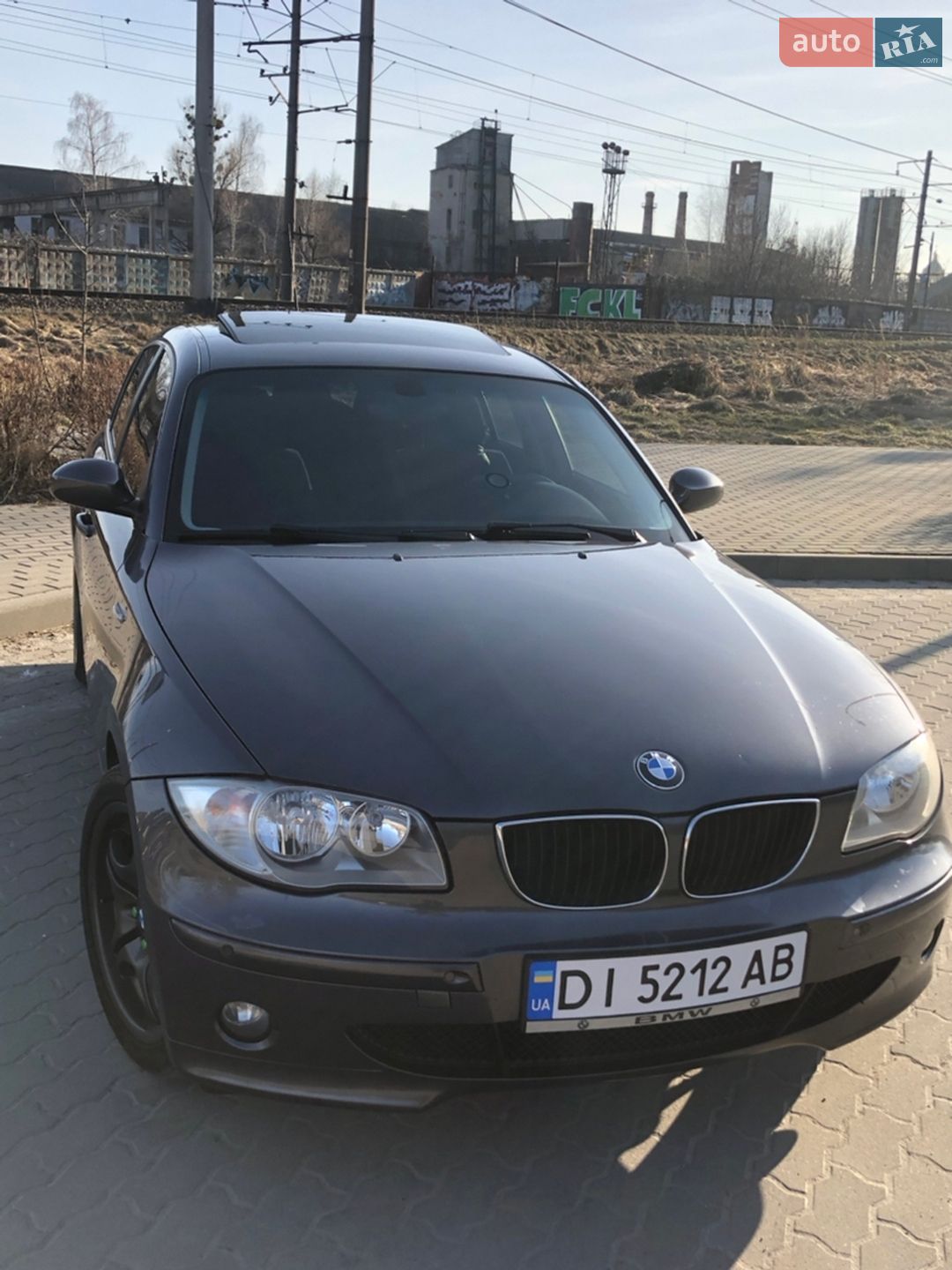 BMW 1 Series 2005 VIN WBAUF11050VA02270 фото оголошення 19 з 44
