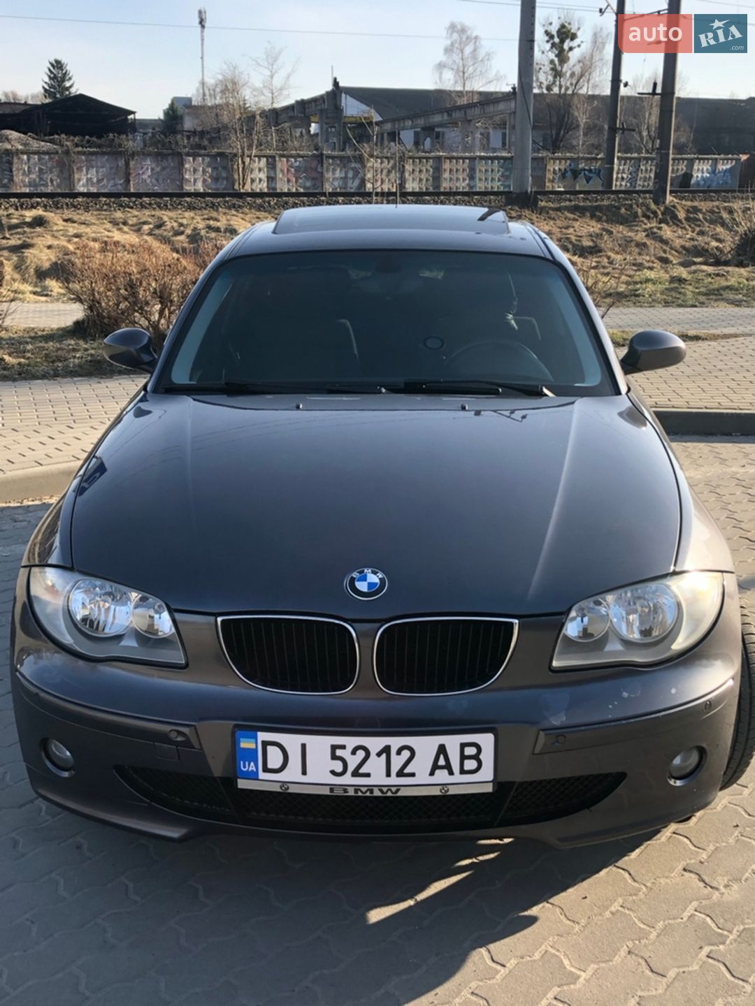 BMW 1 Series 2005 VIN WBAUF11050VA02270 фото оголошення 21 з 44
