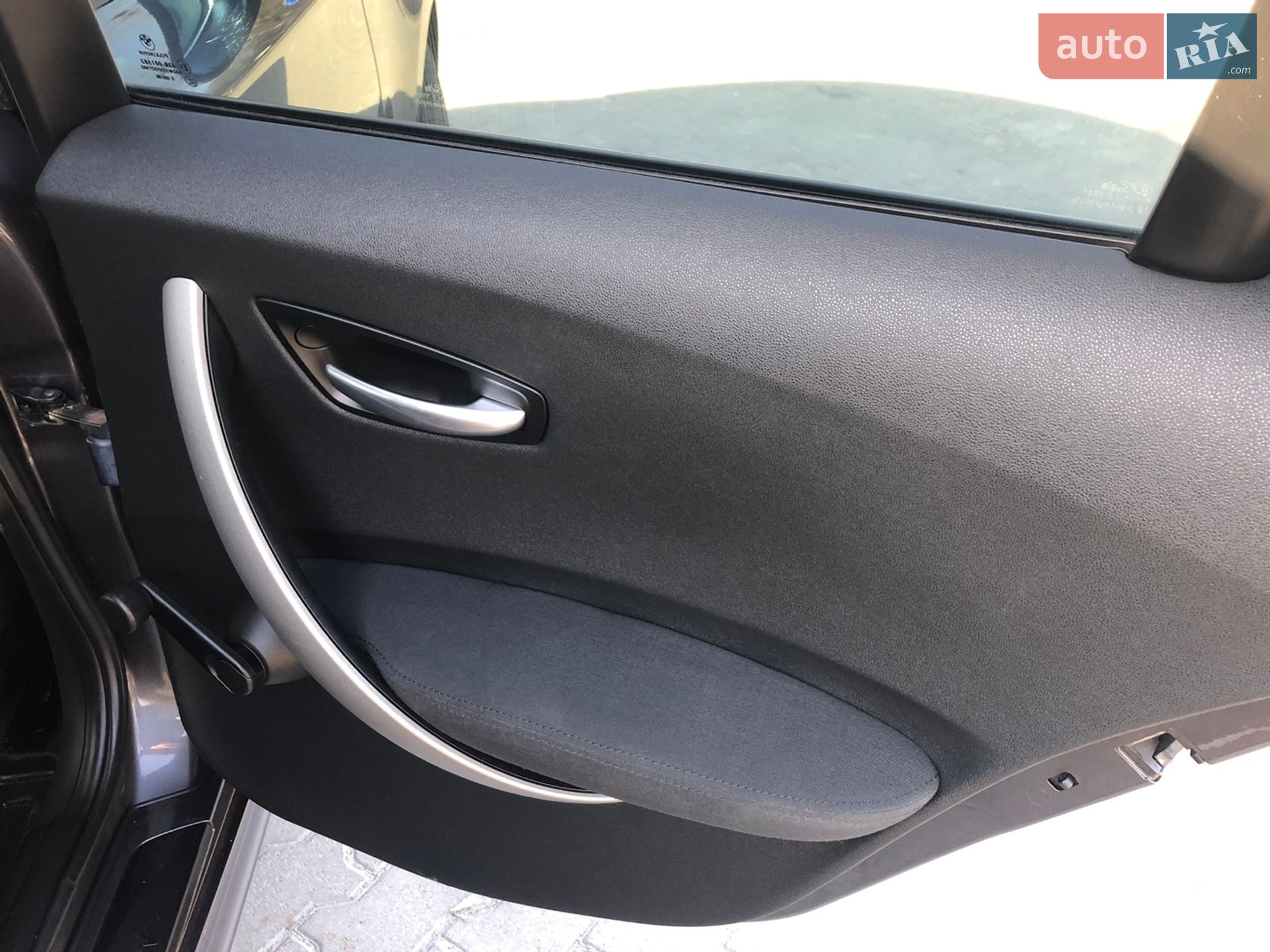 BMW 1 Series 2005 VIN WBAUF11050VA02270 фото оголошення 39 з 44