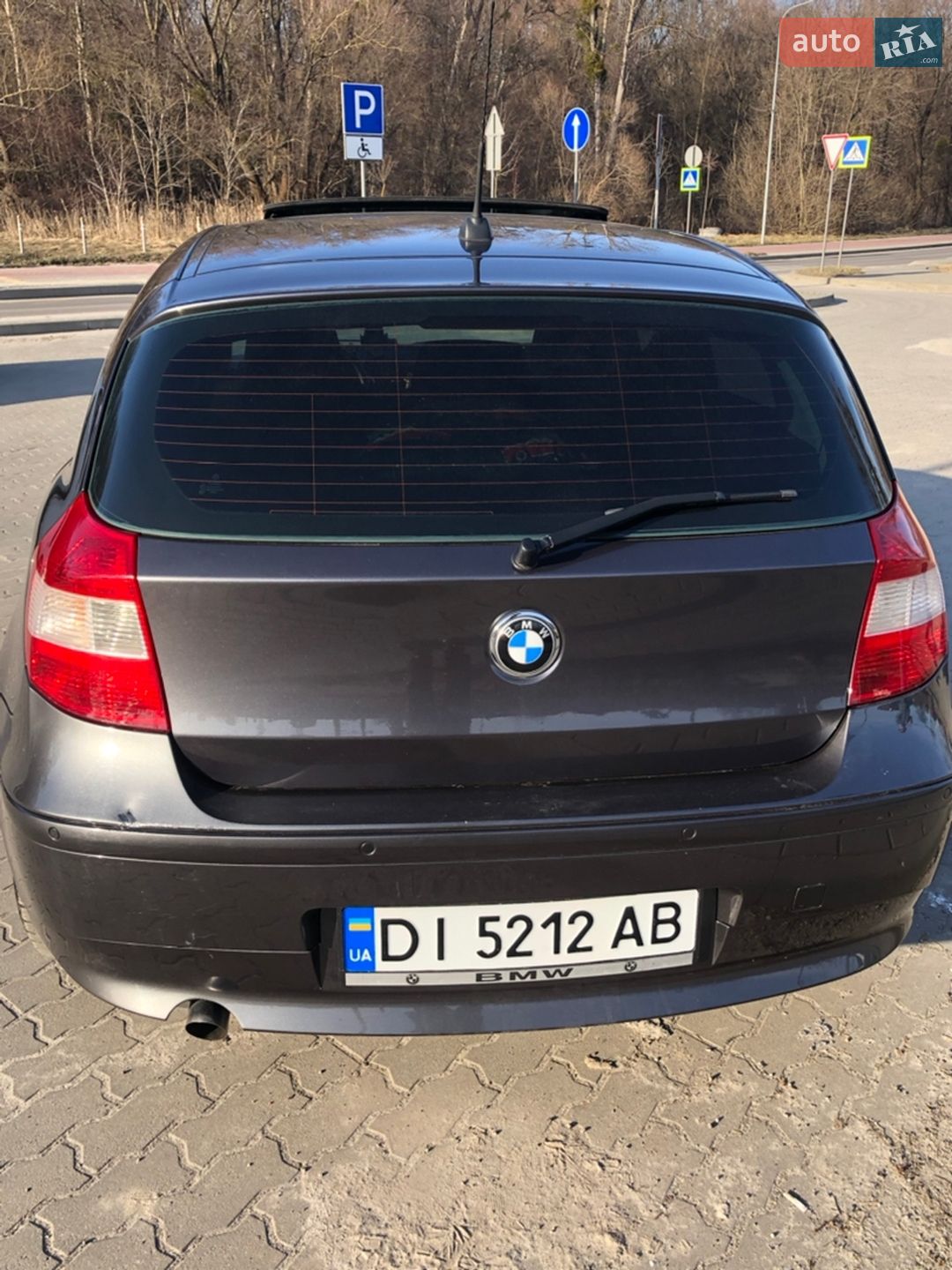 BMW 1 Series 2005 VIN WBAUF11050VA02270 фото оголошення 18 з 44