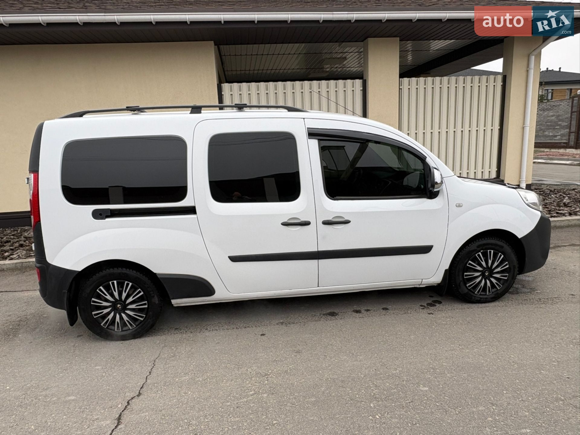 Renault Kangoo 2014 VIN VF1FW18H551079551 фото оголошення 4 з 32