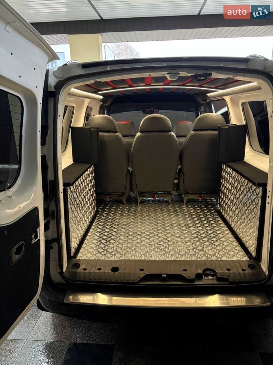 Renault Kangoo 2014 VIN VF1FW18H551079551 фото оголошення 18 з 32