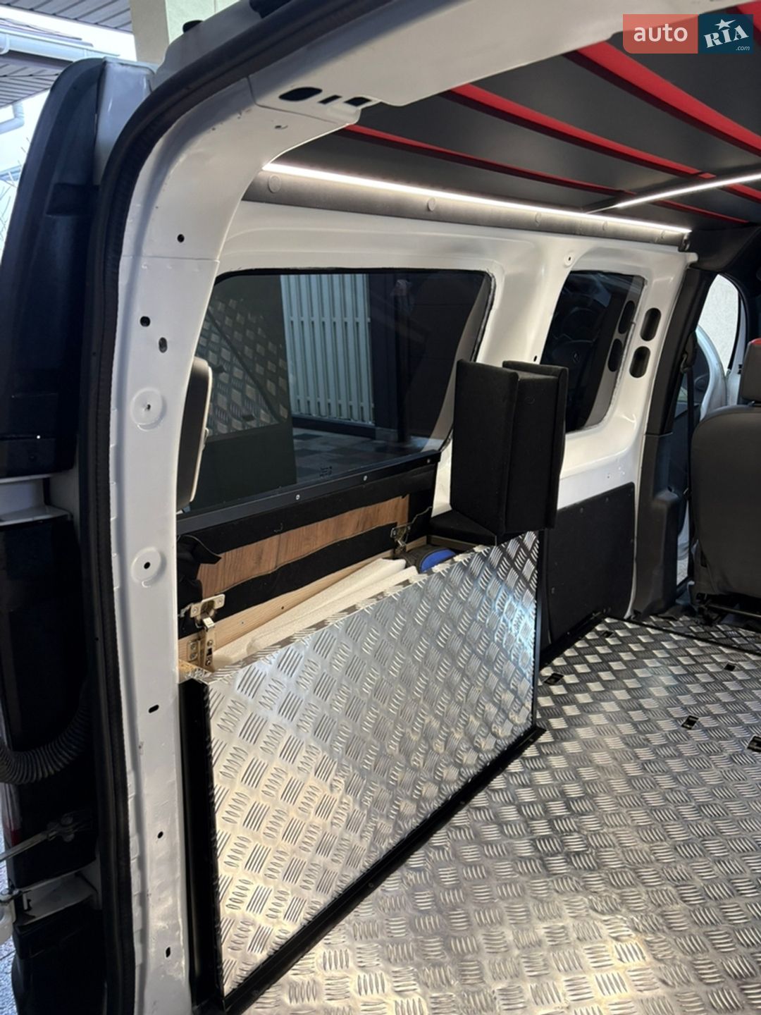 Renault Kangoo 2014 VIN VF1FW18H551079551 фото оголошення 29 з 32