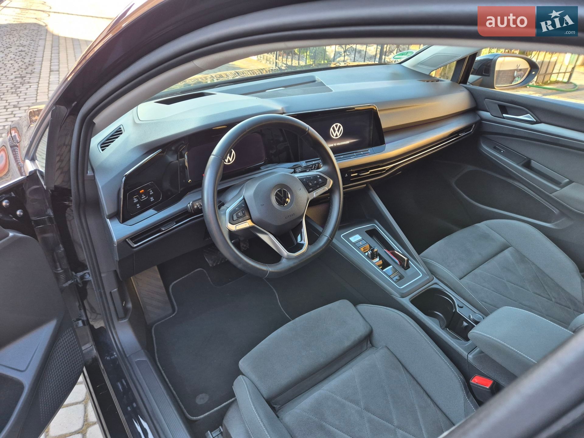Volkswagen Golf 2020 VIN WVWZZZCDZMW503758 фото оголошення 66 з 75