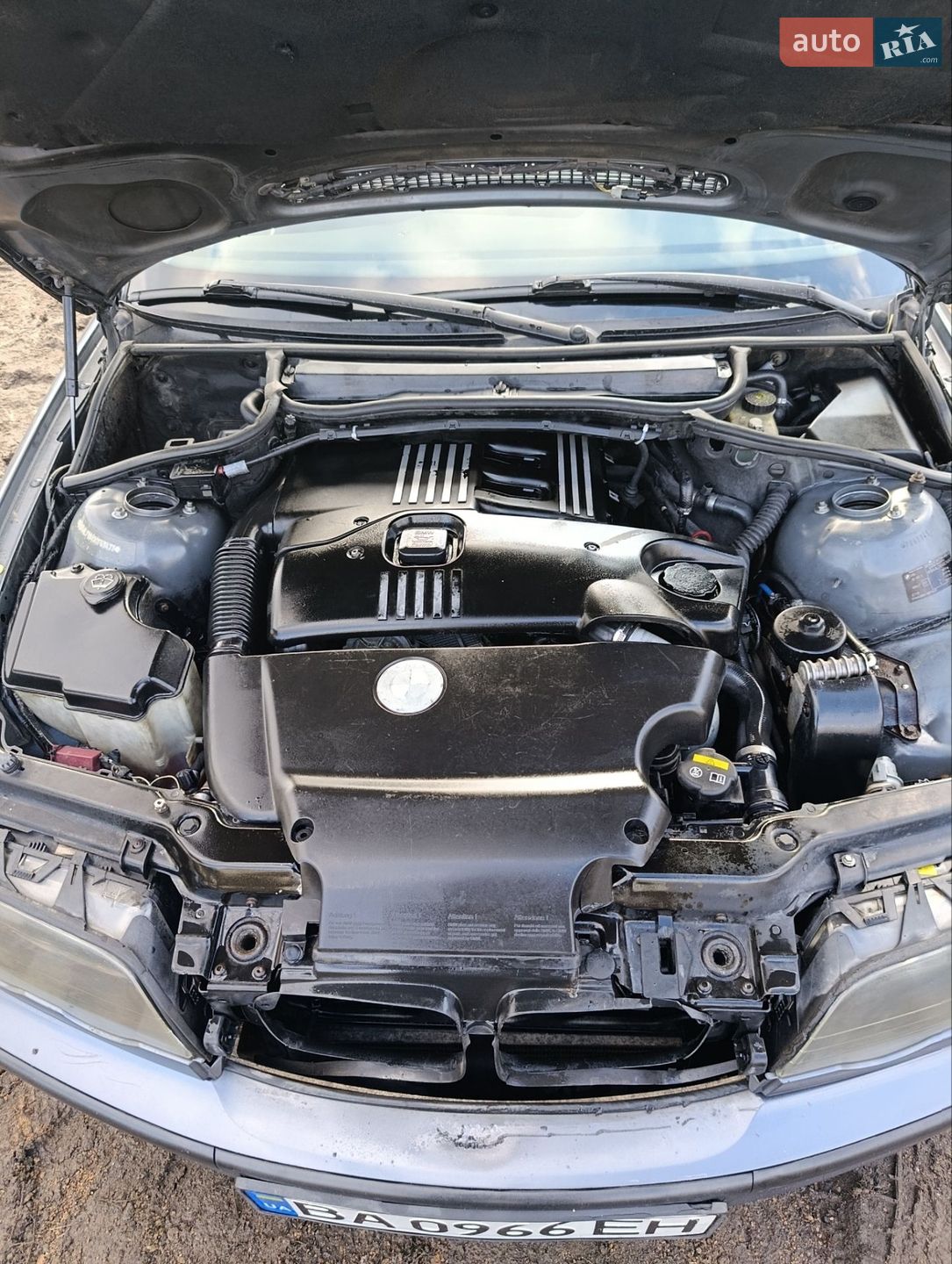BMW 3 Series 2001 VIN WBAAL71040CF63473 фото оголошення 4 з 11