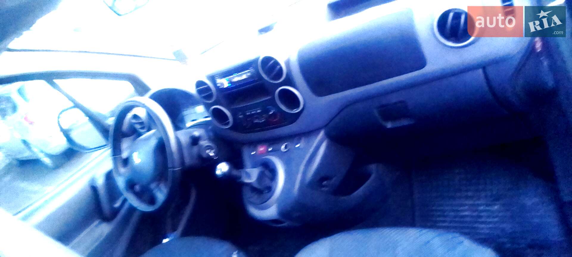 Peugeot Partner 2008 VIN VF37JNFRC68019758 фото оголошення 5 з 10