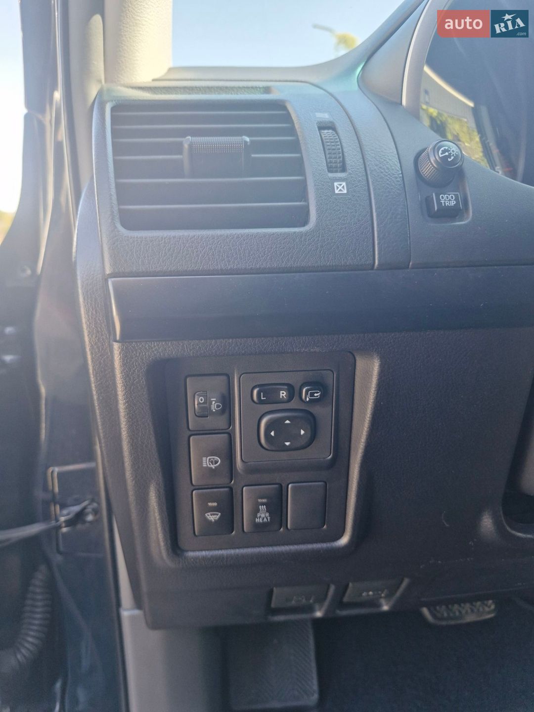 Toyota Land Cruiser Prado 2012 VIN JTEBH3FJ105050519 фото оголошення 21 з 24