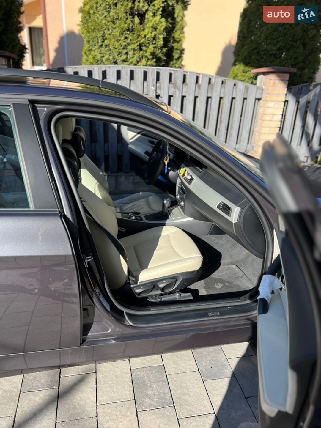 BMW 3 Series 2008 VIN WBAVU51080A320857 фото оголошення 22 з 28