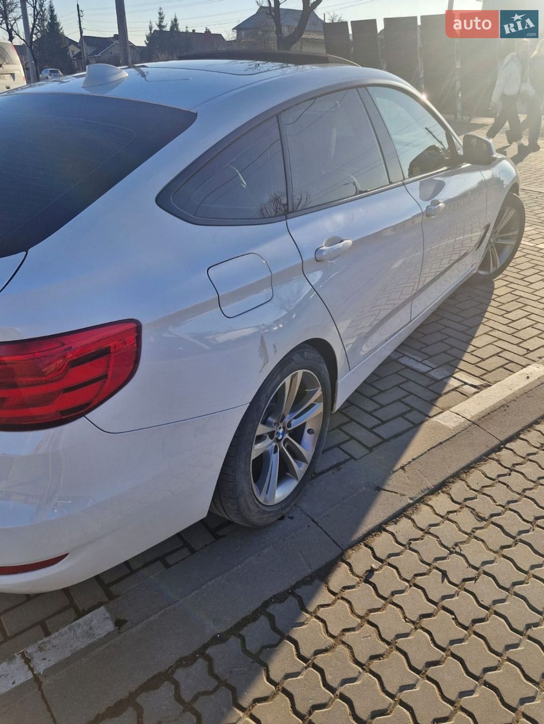 BMW 3 Series GT 2016 VIN WBA3X9C51GD869811 фото оголошення 3 з 12