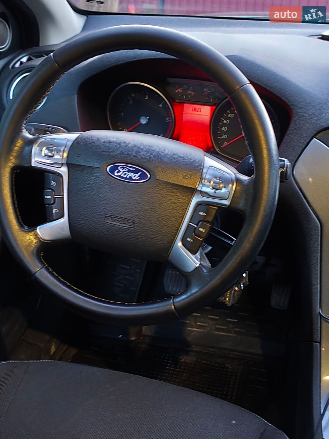 Ford Mondeo 2013 VIN WF0GXXGBBGDC70701 фото оголошення 33 з 47