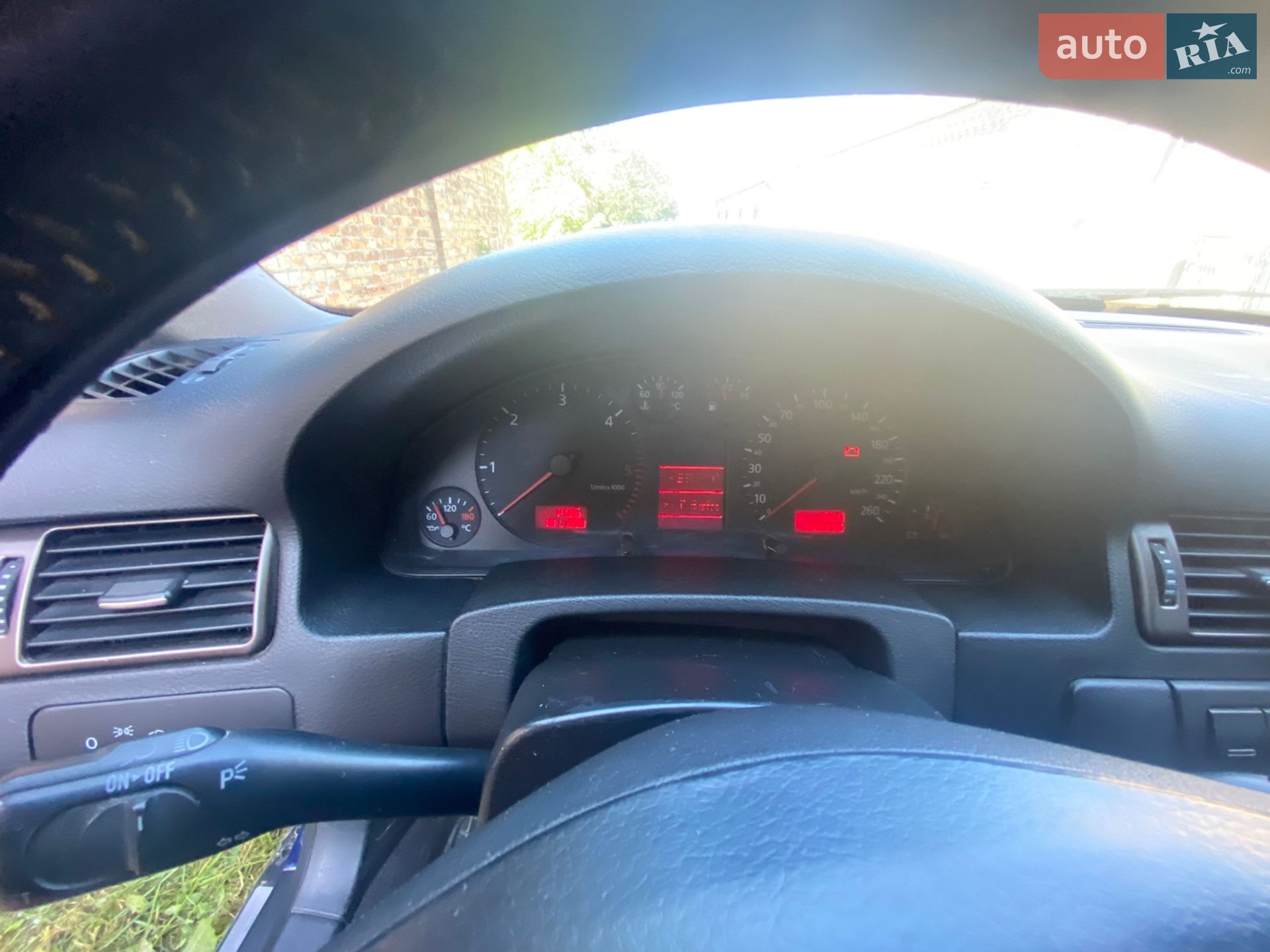 Audi A6 2001 VIN WAUZZZ4BZ1N028235 фото оголошення 9 з 17