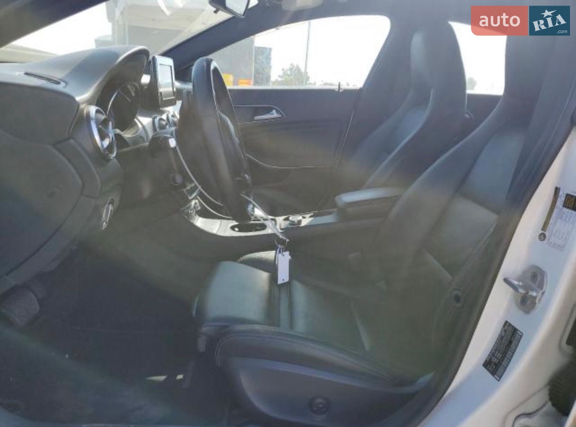 Mercedes-Benz CLA-Class 2016 VIN WDDSJ4GB9GN356261 фото оголошення 13 з 16